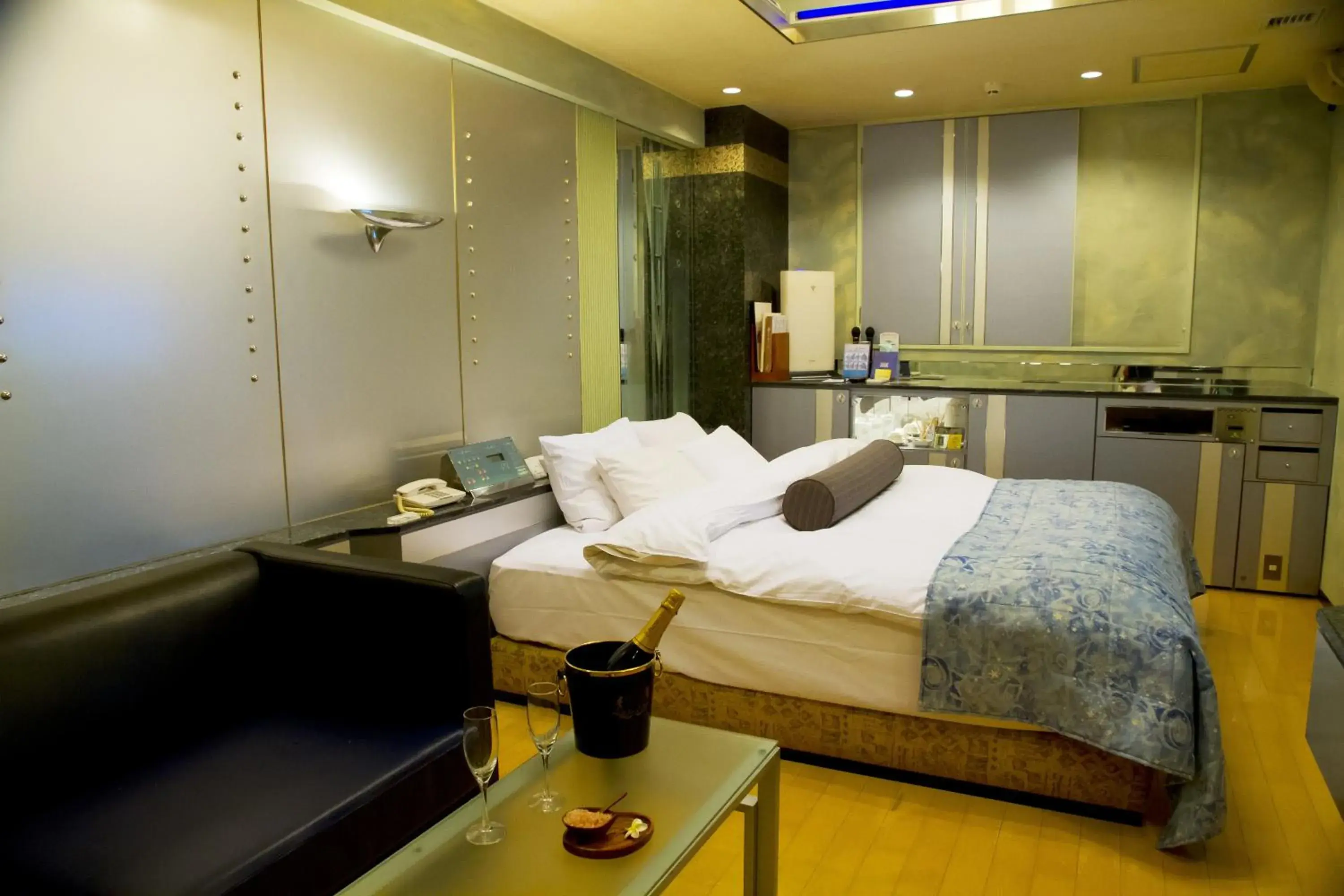 Hotel Grand Garden (Adult Only) Hotel Grand Garden (Adult Only)