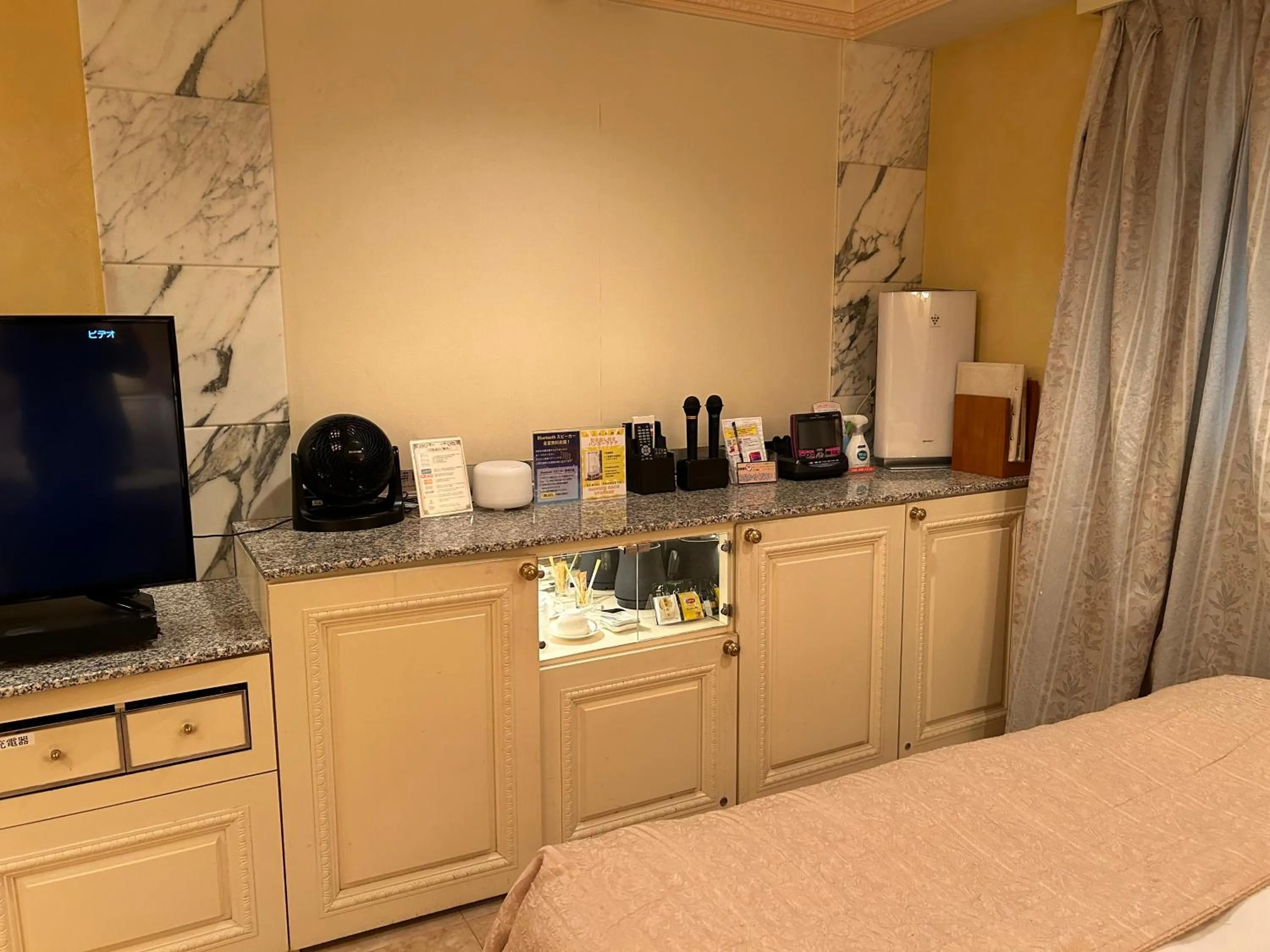 Photo of the whole room in Hotel Grand Garden (Adult Only)