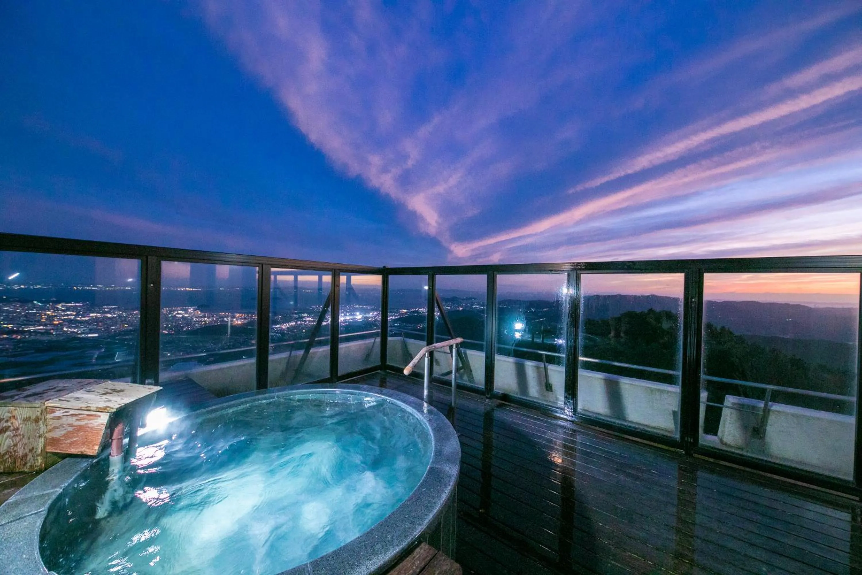 Open Air Bath in Tennomaru