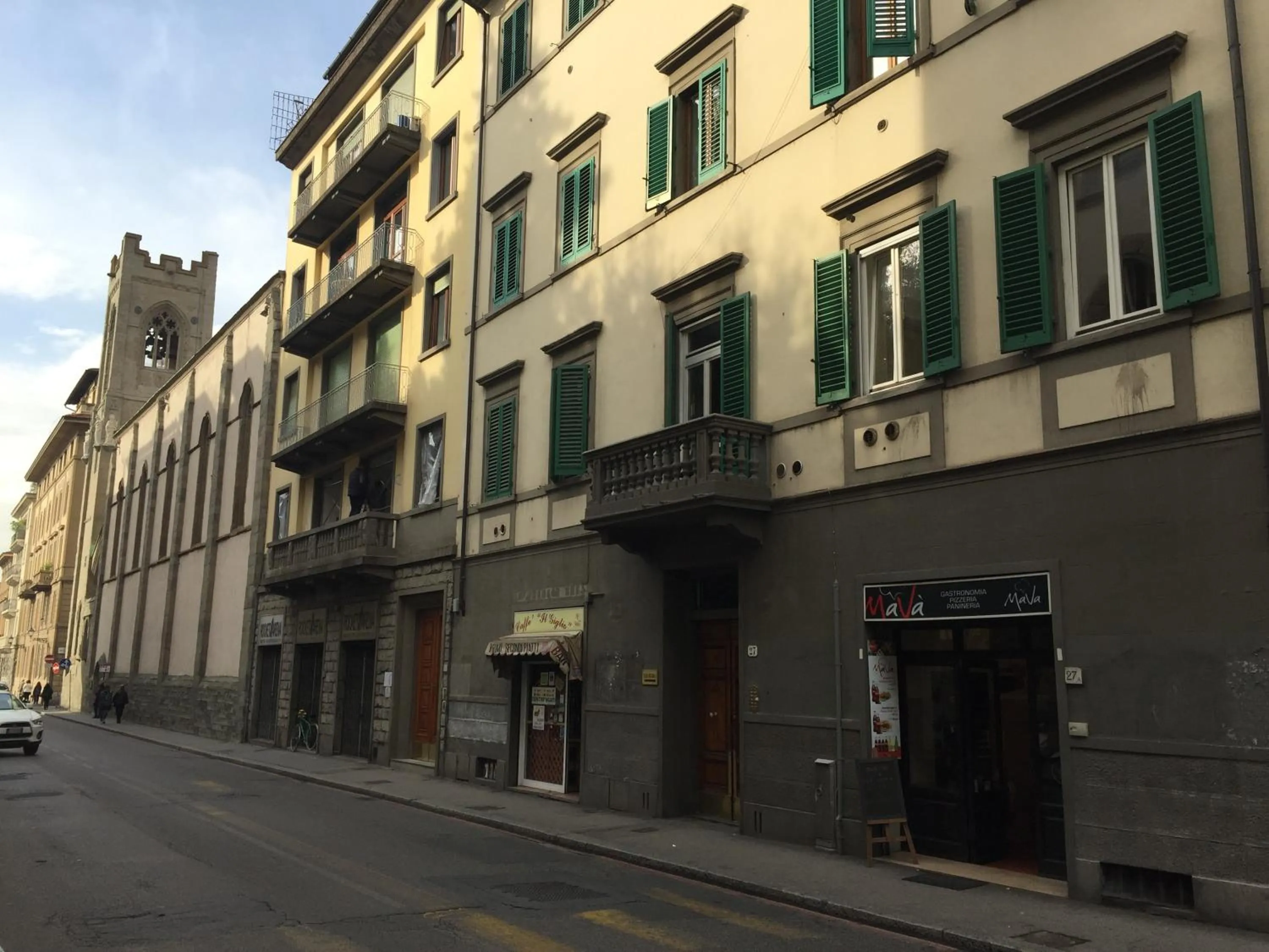 Property building in La Marmora Elegant