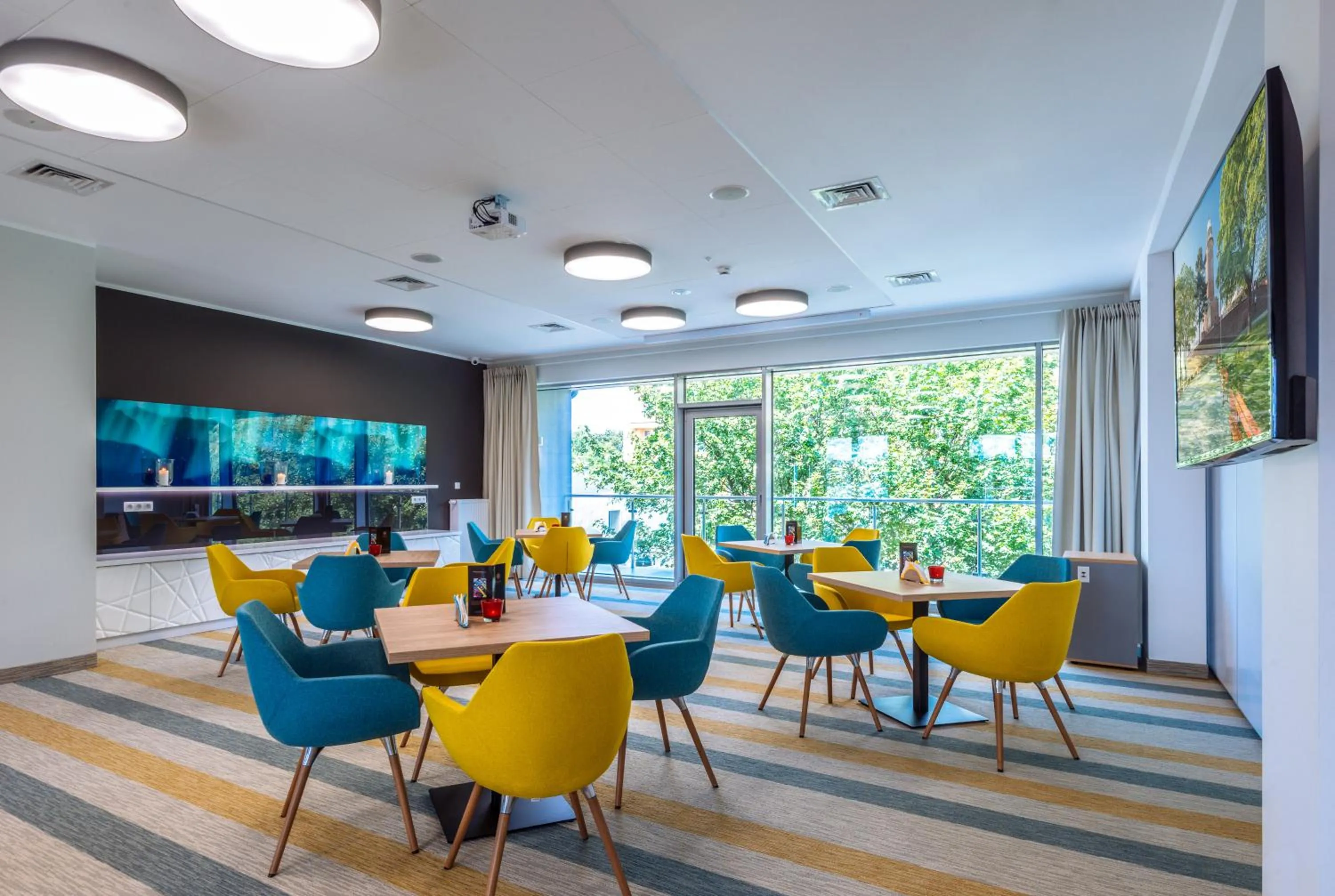 Restaurant/places to eat in Hotel Zorza