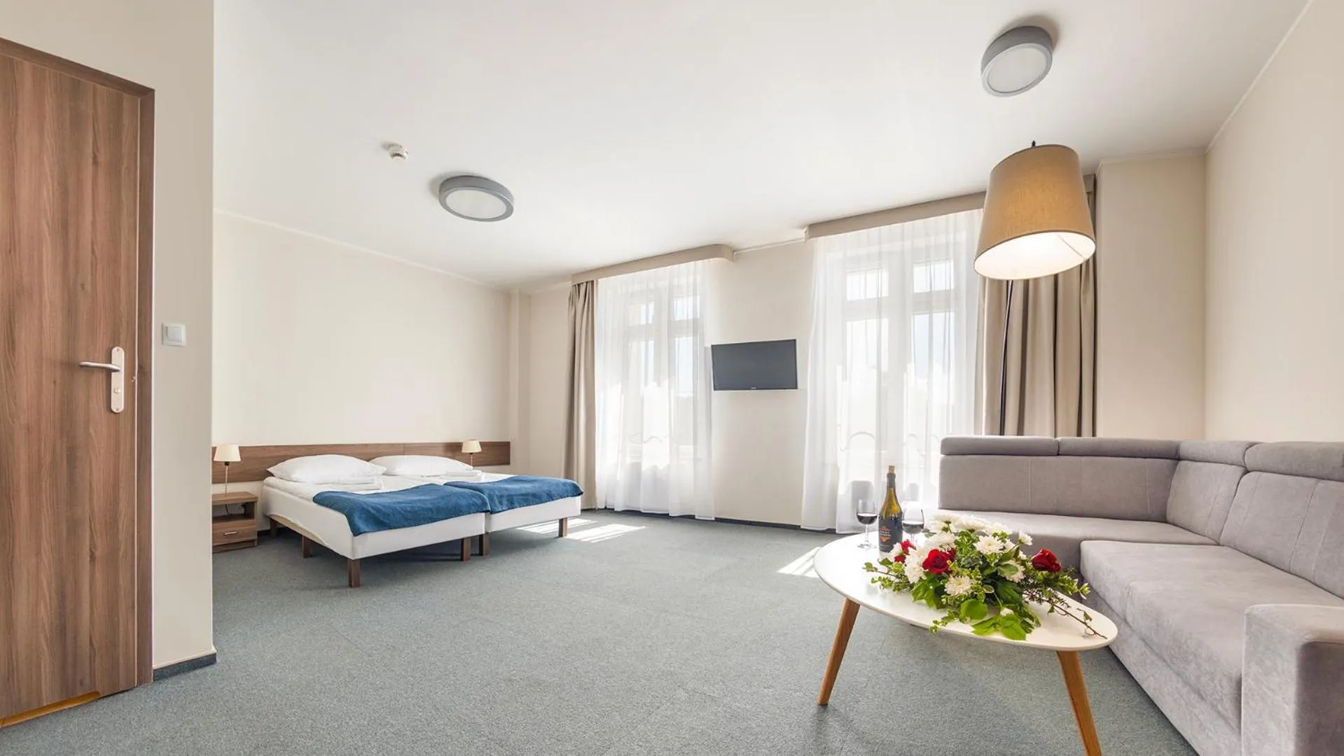 Photo of the whole room, Bed in Hotel Zorza