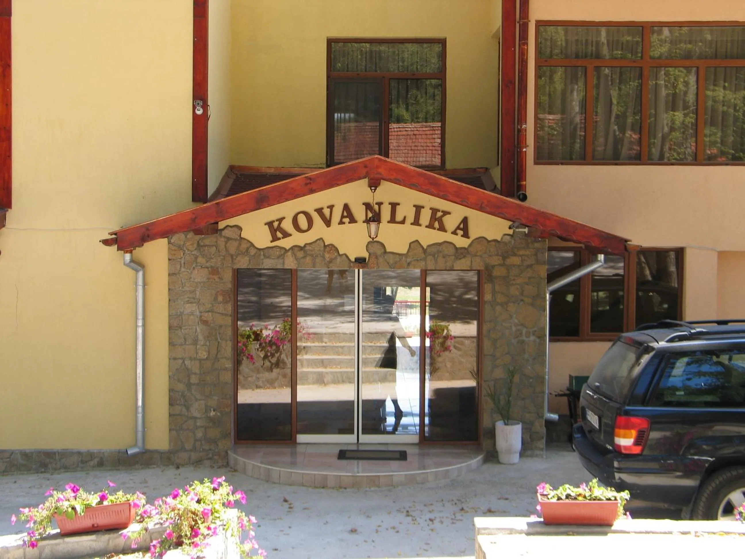 Kovanlika Hotel