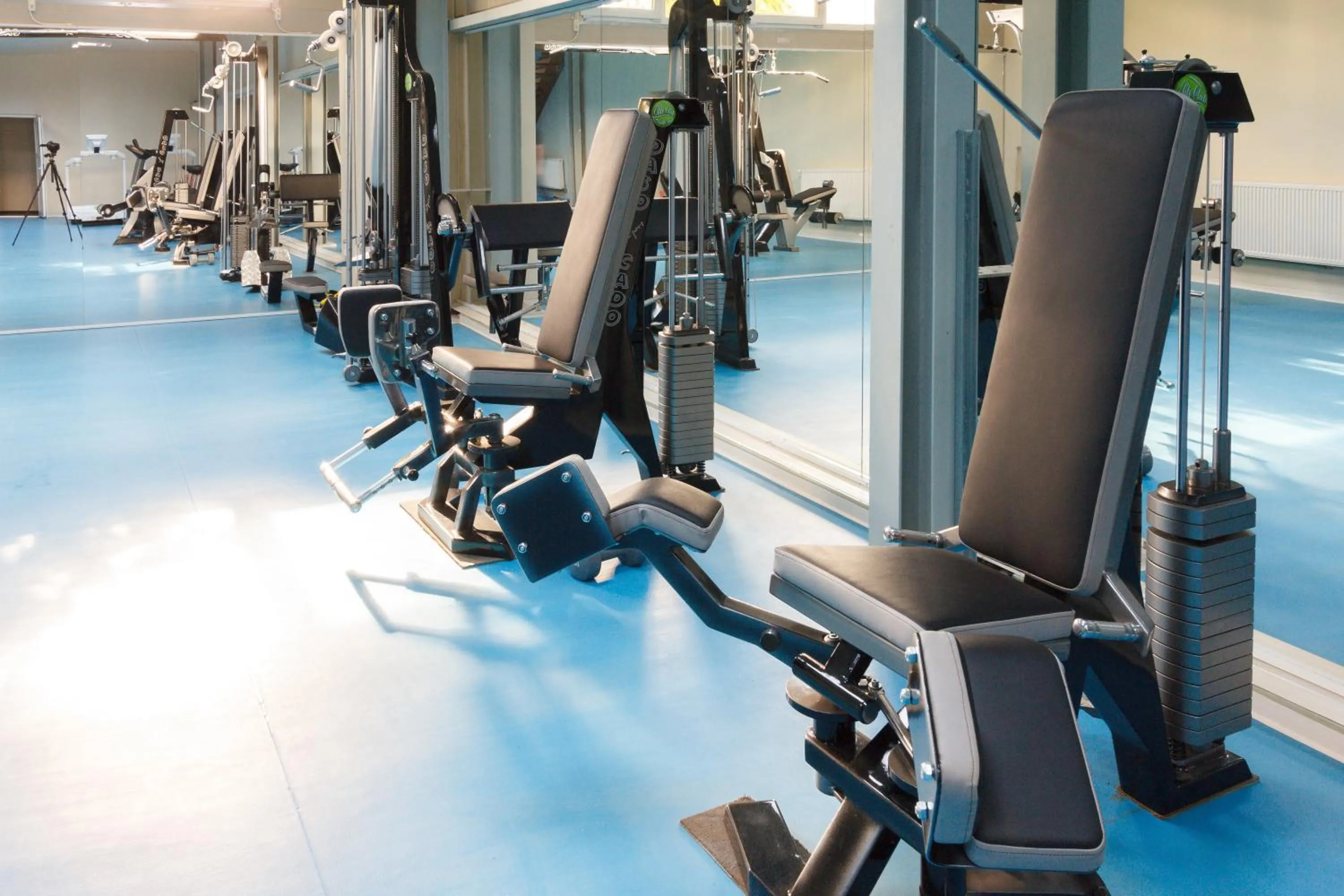 Fitness centre/facilities in YMY HOTELS Târgu Jiu