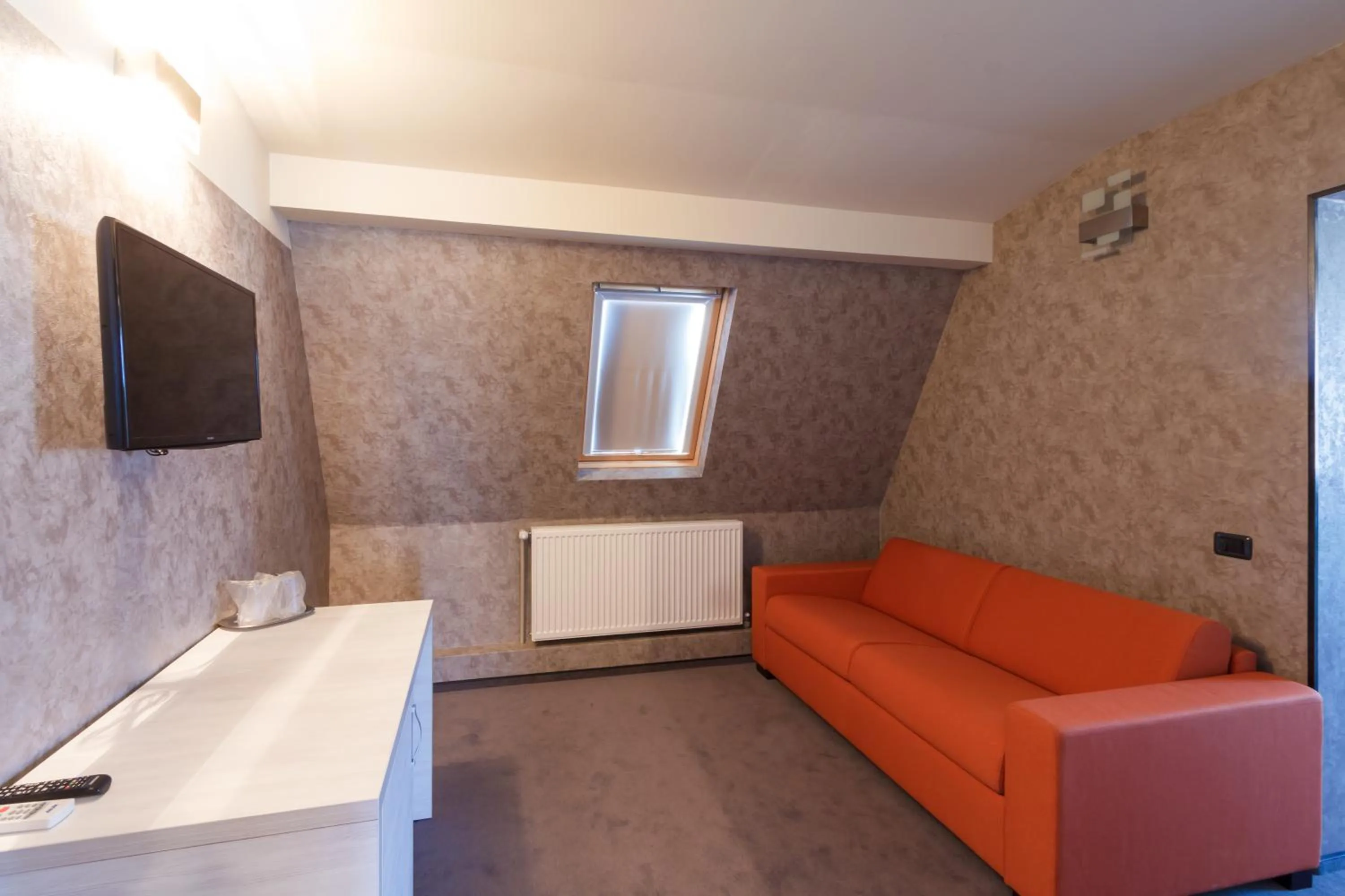 Living room in YMY HOTELS Târgu Jiu