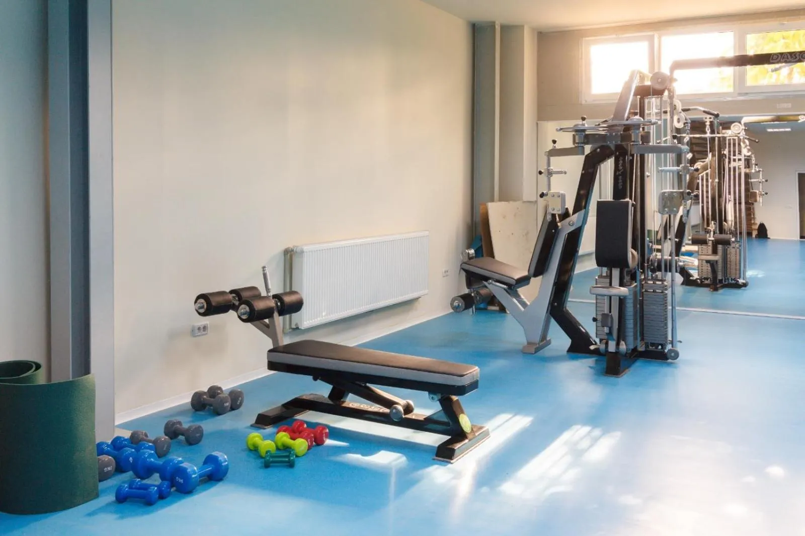 Fitness centre/facilities in YMY HOTELS Târgu Jiu