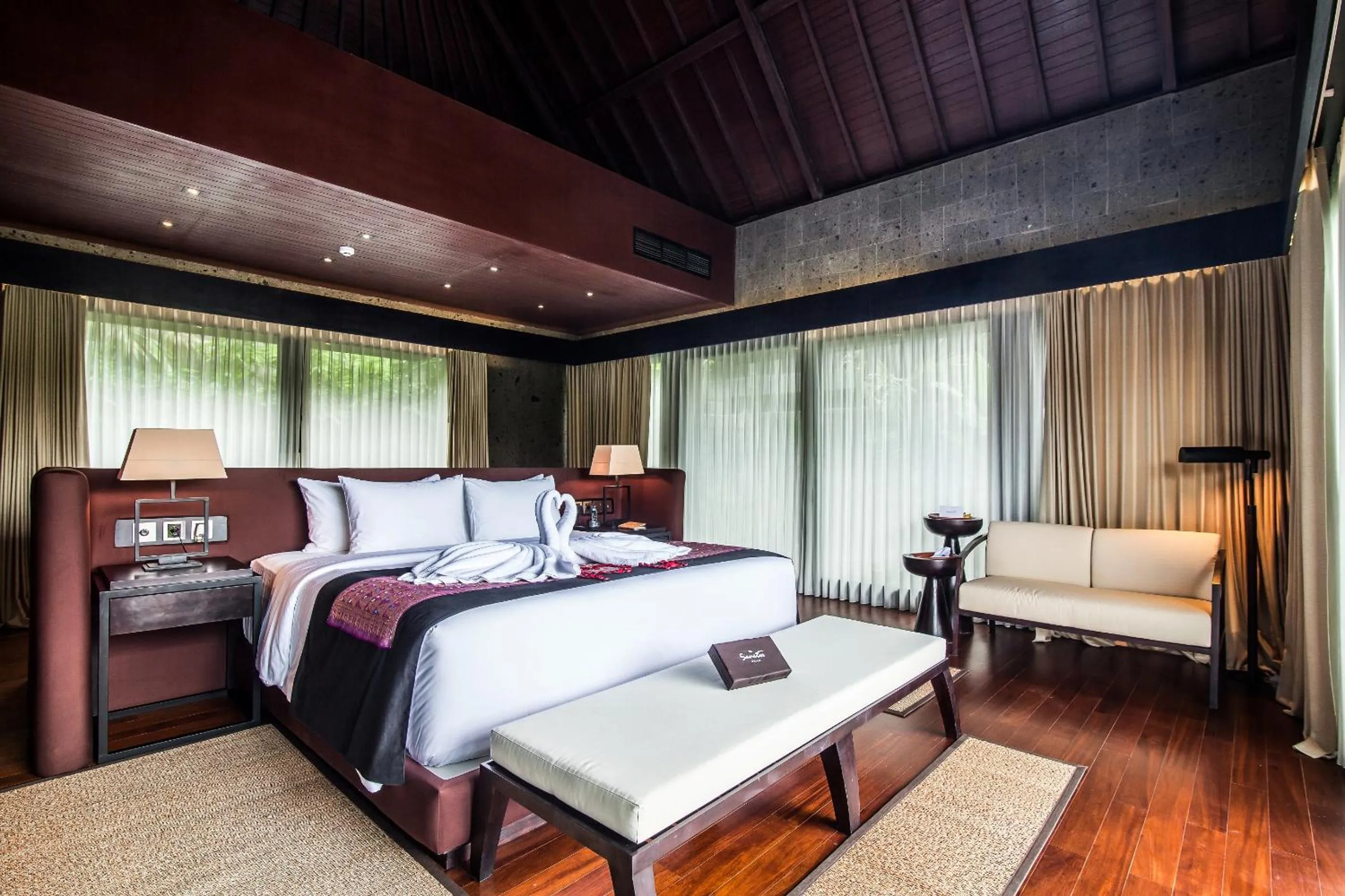 Bedroom, Bed in Sanctoo Suites & Villas