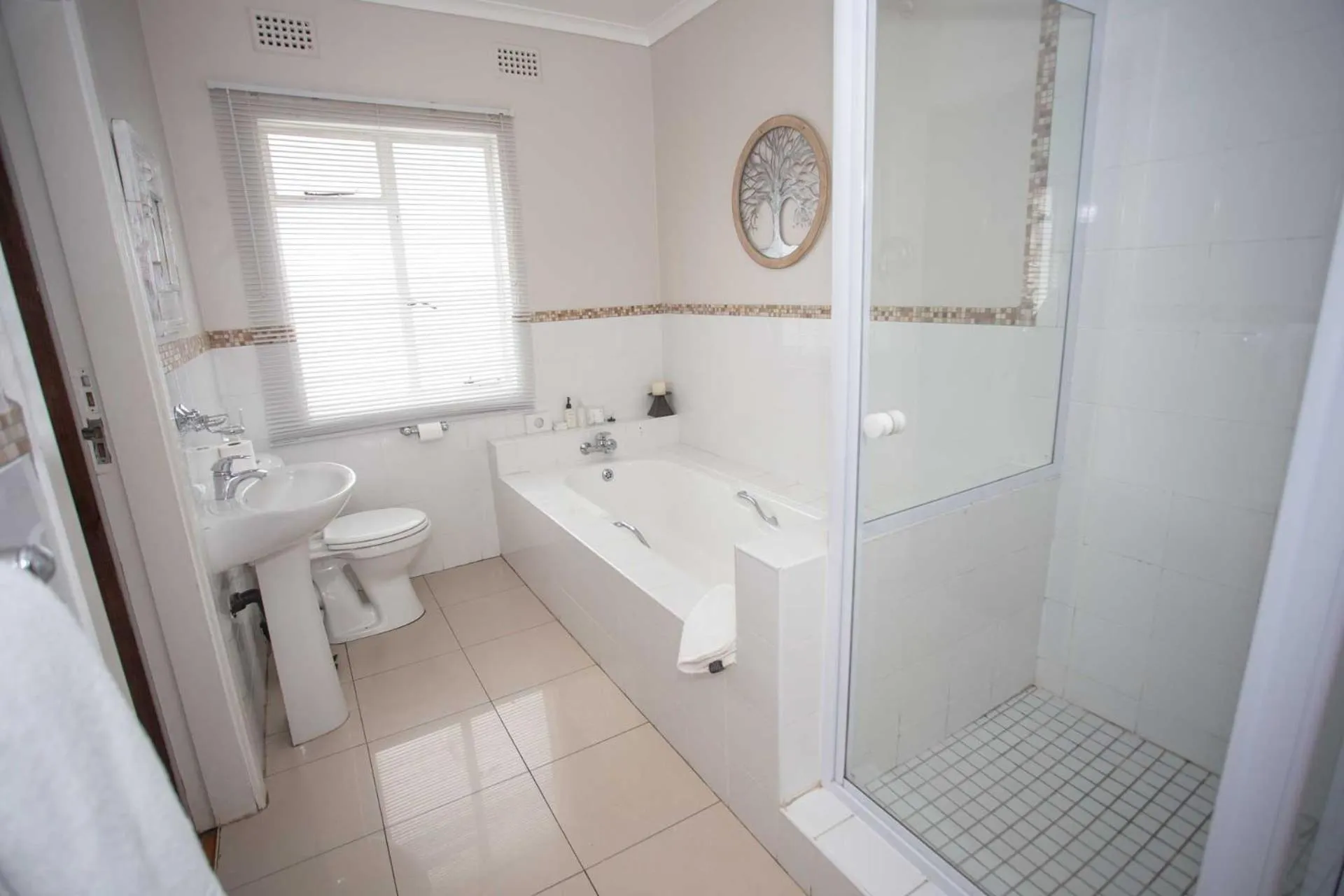 Bathroom in Valley Lodge