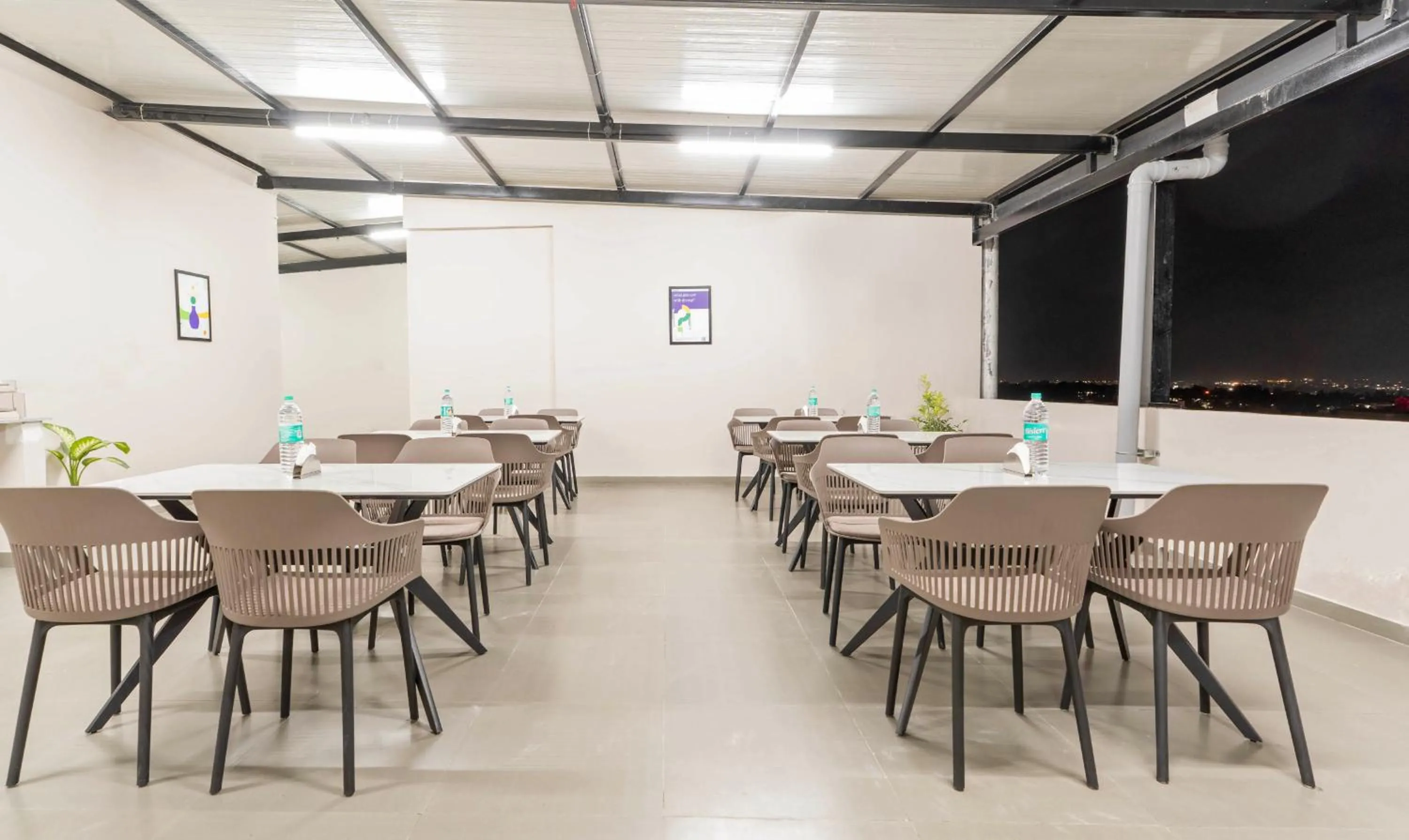 Dining area in Treebo Global Orchid