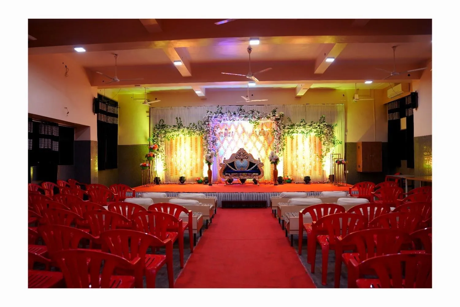 Kamala Shanti Palace