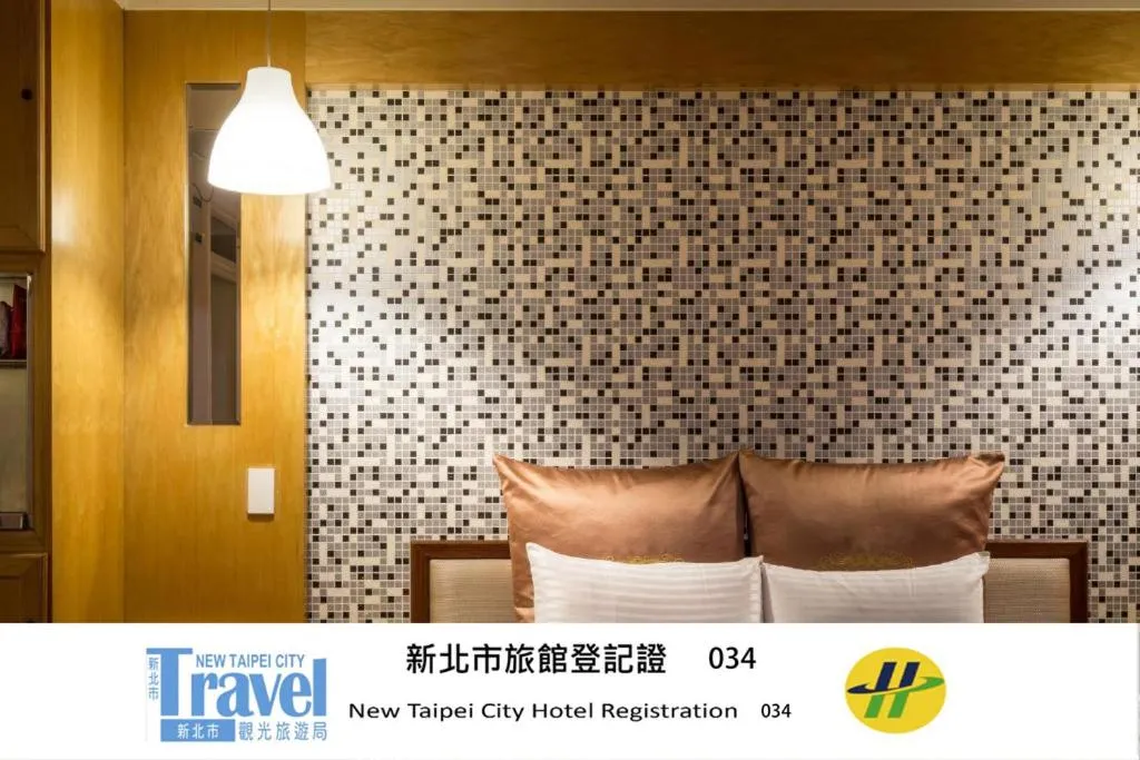 Bed in Ching Ching Motel