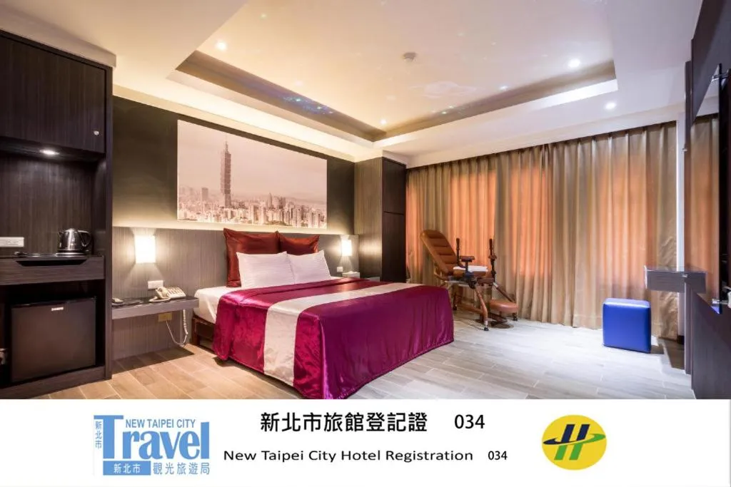 Bed in Ching Ching Motel