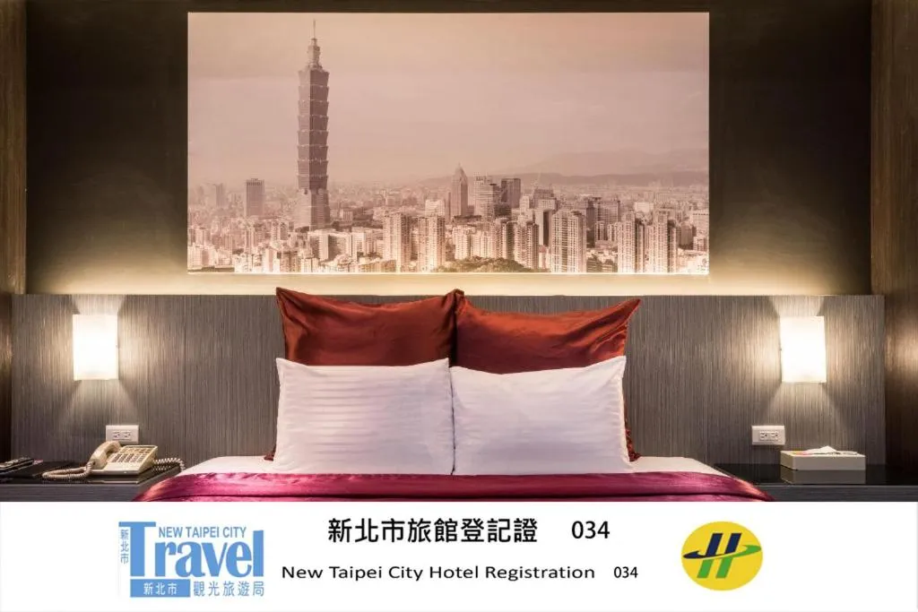 Bed in Ching Ching Motel