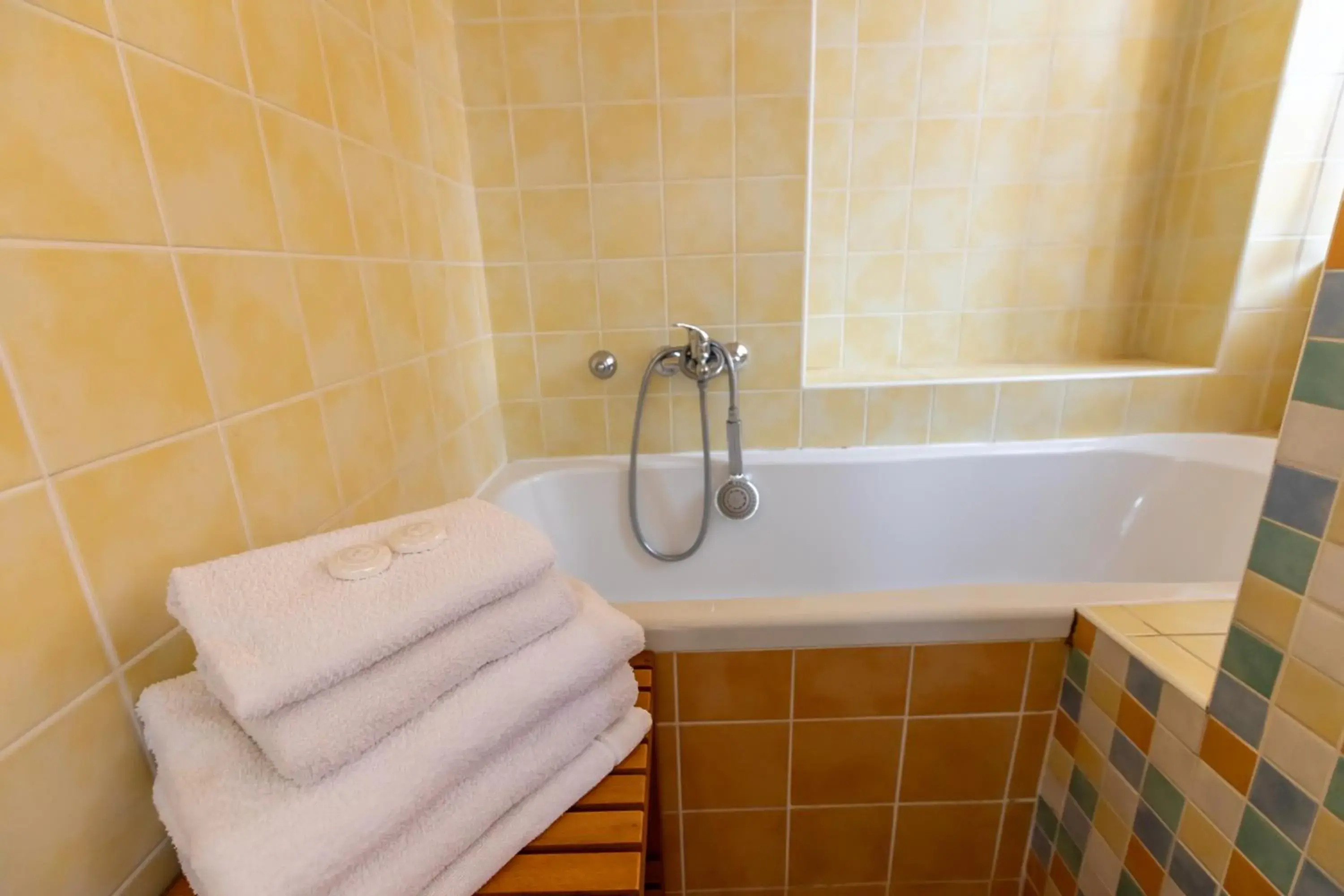 Two-Bedroom Apartment with Garden View - single occupancy in Palác Daun - Studio Apartments Two-Bedroom Apartment with Garden View - single occupancy in Palác Daun - Studio Apartments