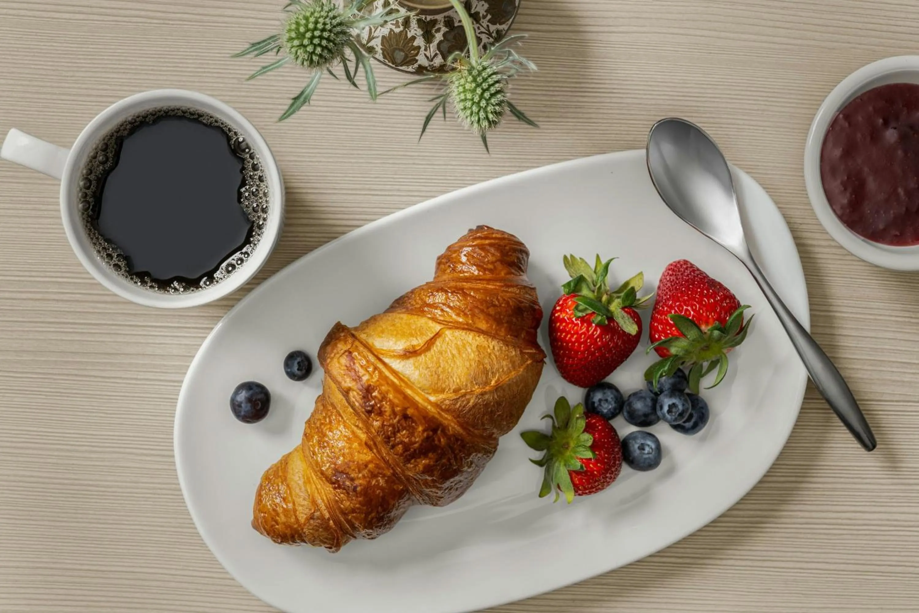 Restaurant/places to eat in AC Hotel Cincinnati at Liberty Center