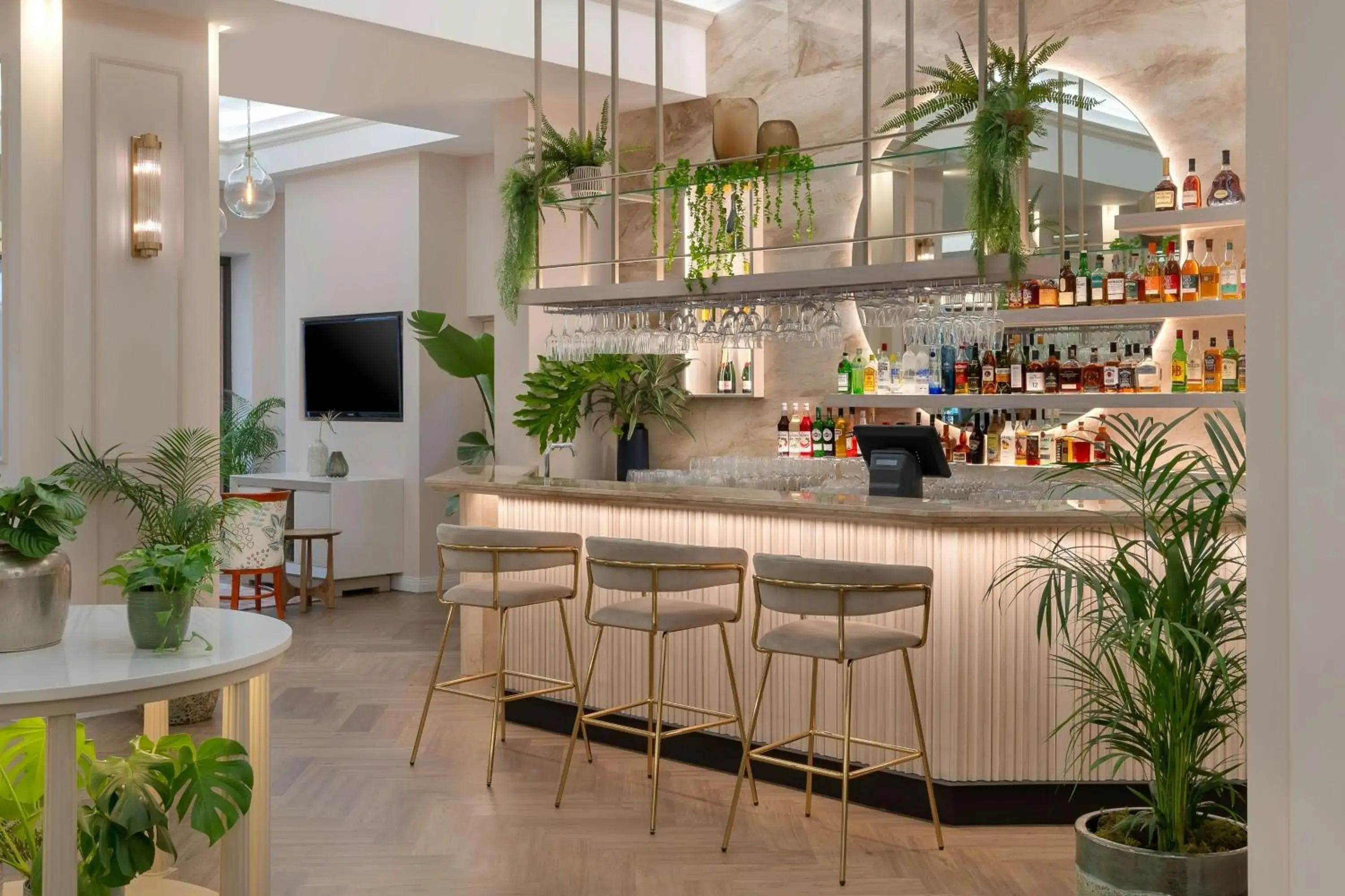 Lounge or bar in African Pride Melrose Arch, Autograph Collection Lounge or bar in African Pride Melrose Arch, Autograph Collection