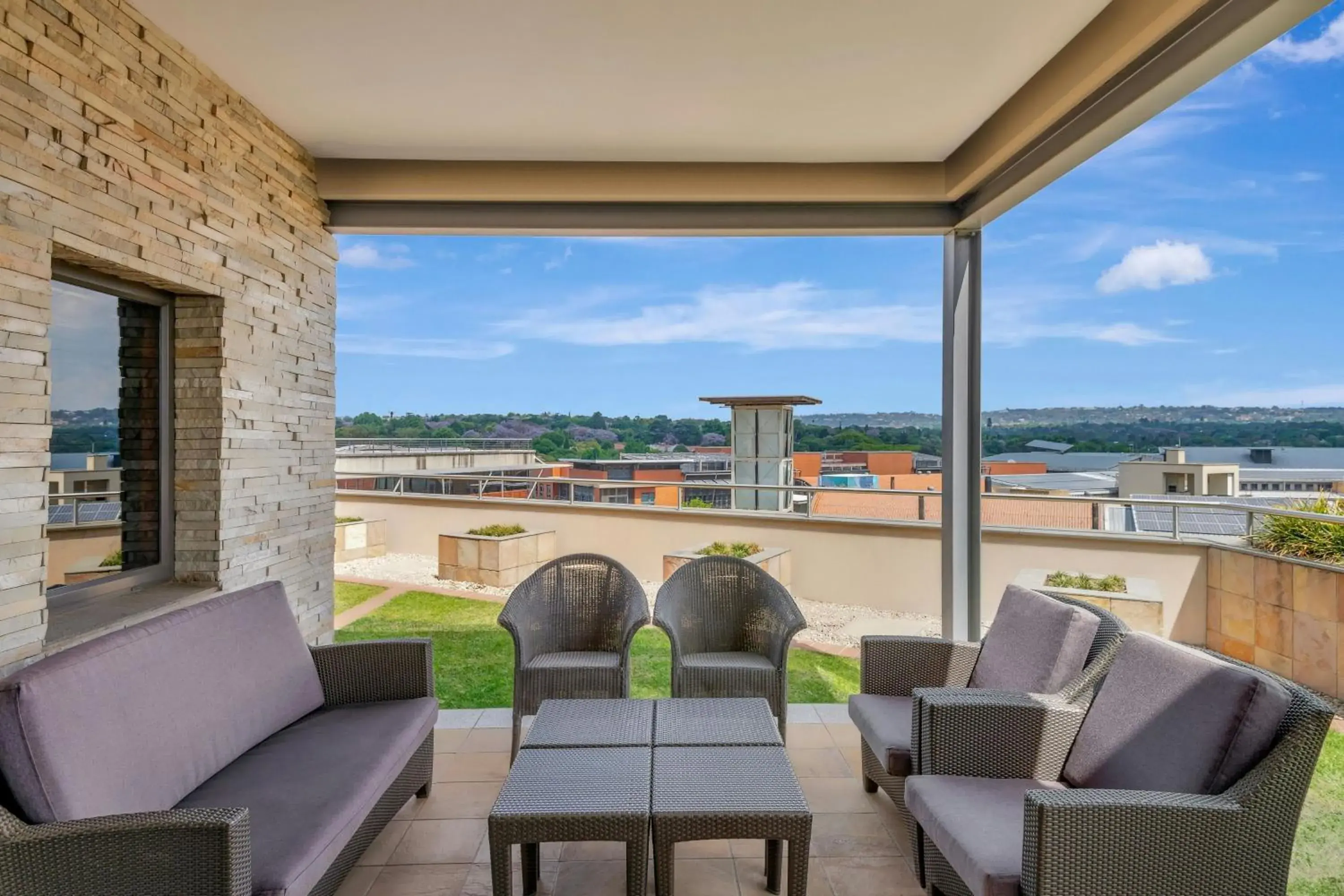 Photo of the whole room in African Pride Melrose Arch, Autograph Collection Photo of the whole room in African Pride Melrose Arch, Autograph Collection