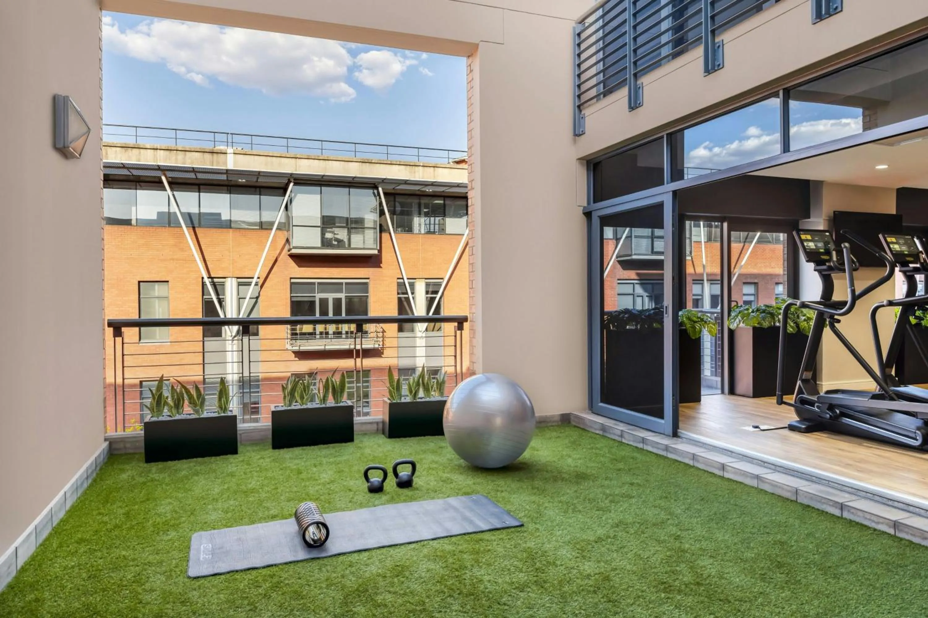 Fitness centre/facilities in African Pride Melrose Arch, Autograph Collection