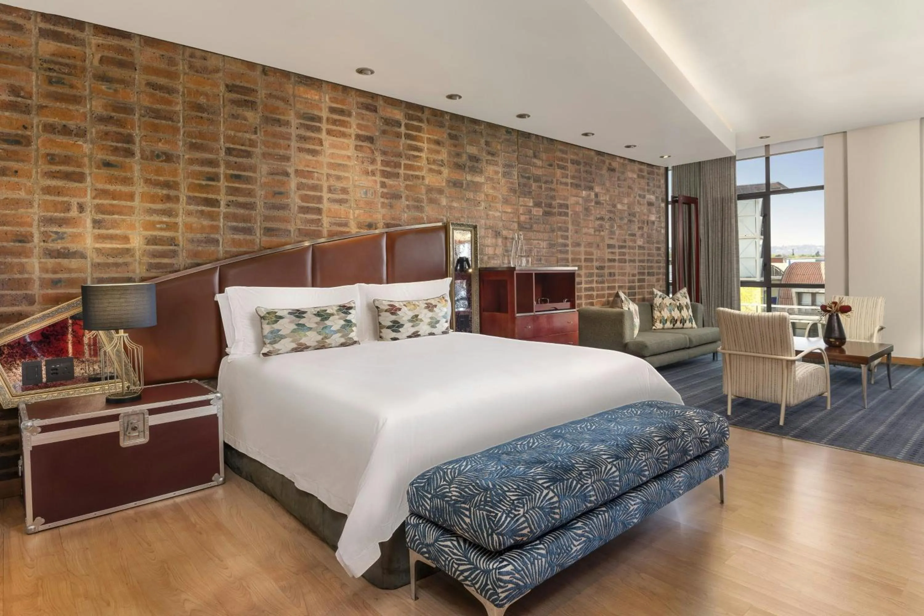 Photo of the whole room, Bed in African Pride Melrose Arch, Autograph Collection