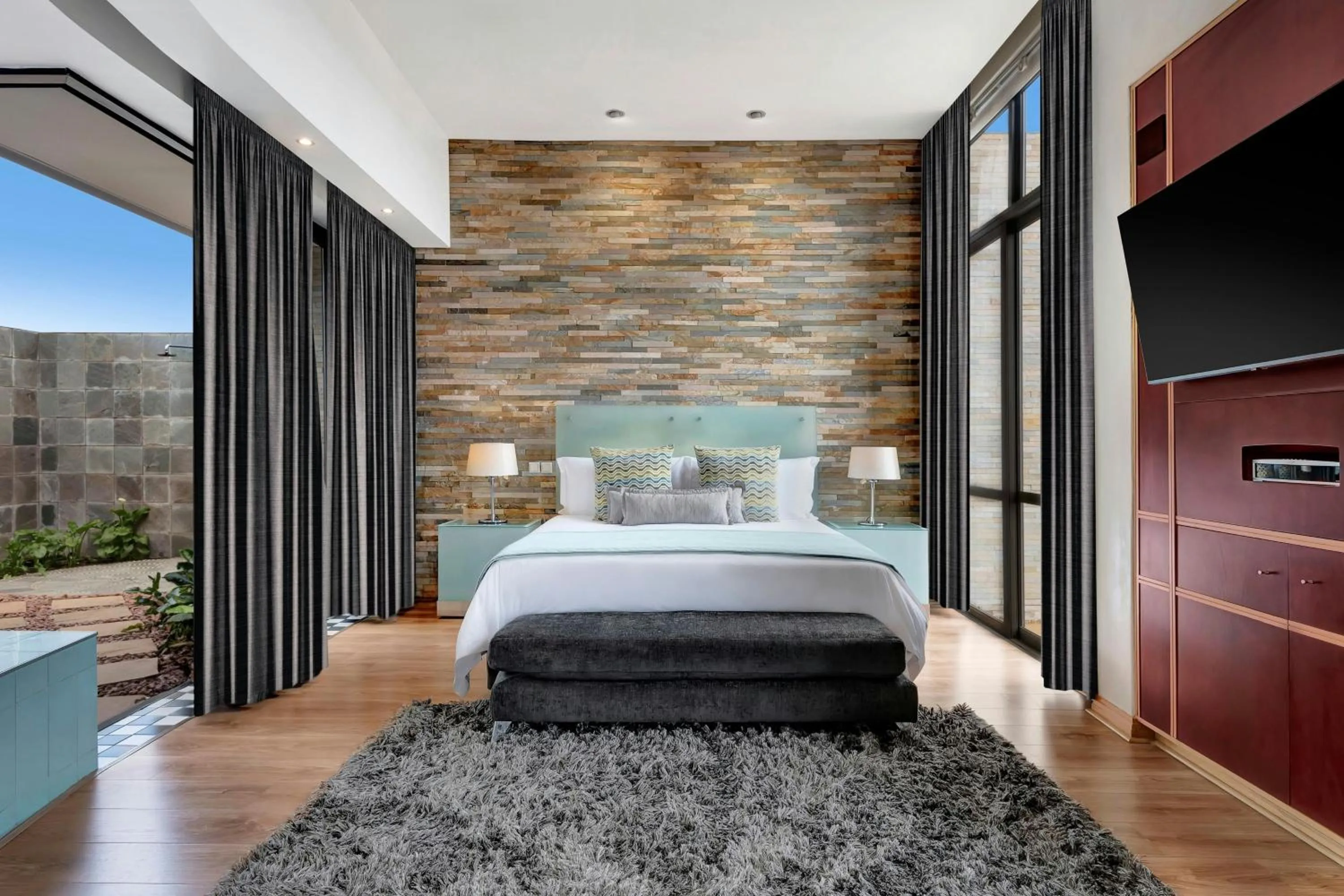 Photo of the whole room, Bed in African Pride Melrose Arch, Autograph Collection