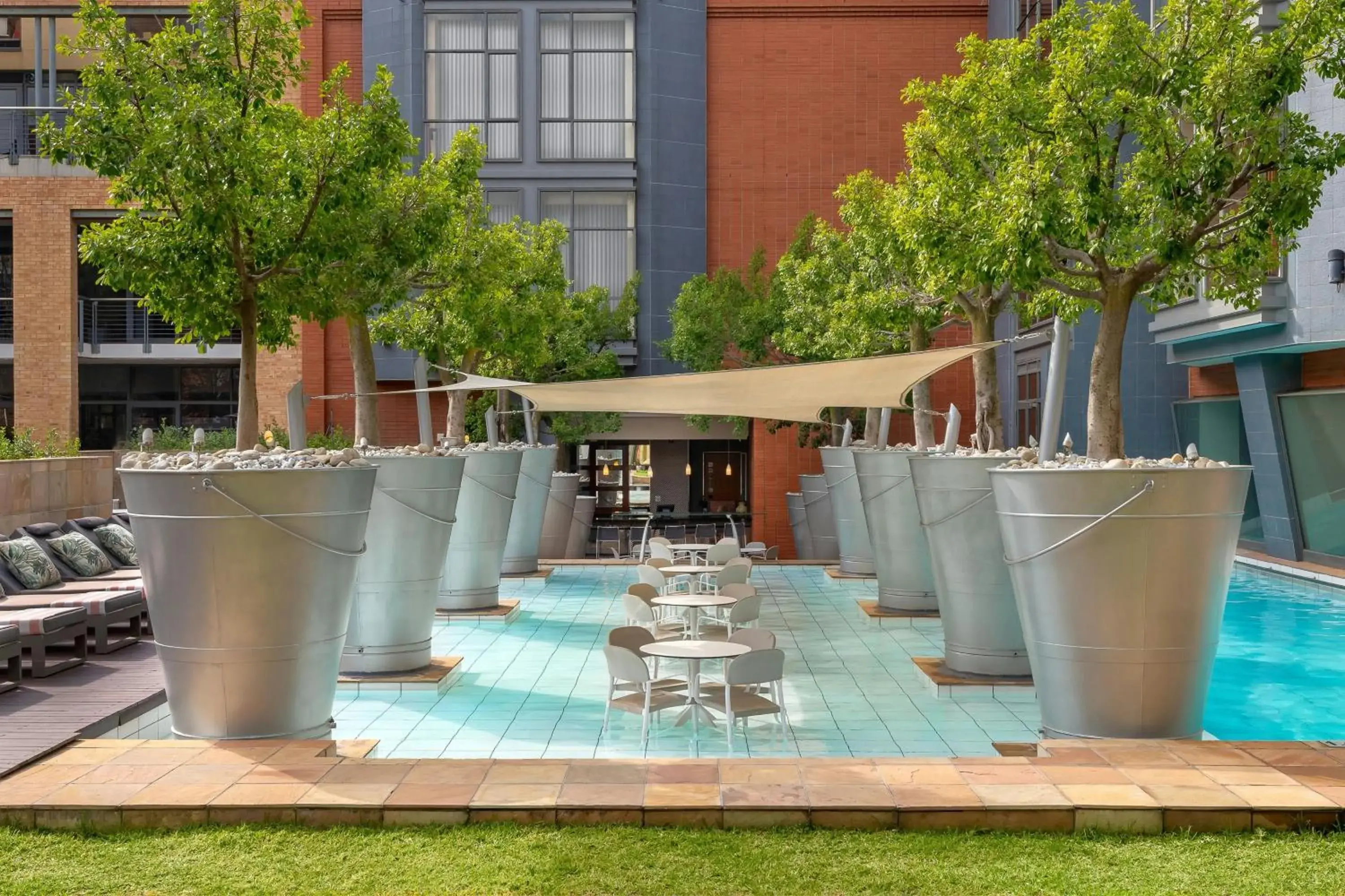 Swimming pool in African Pride Melrose Arch, Autograph Collection Swimming pool in African Pride Melrose Arch, Autograph Collection