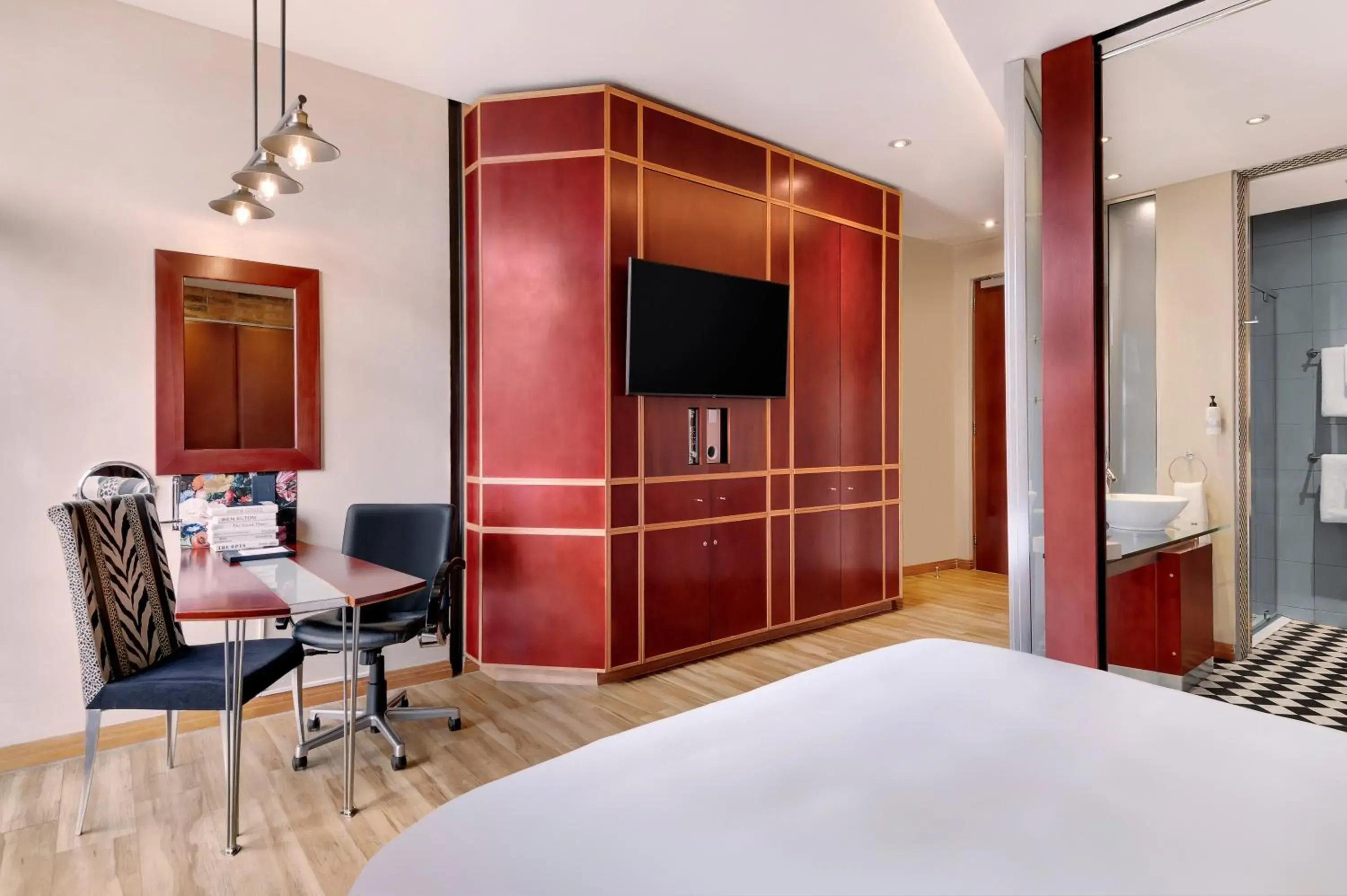 Property building, Bed in African Pride Melrose Arch, Autograph Collection Property building, Bed in African Pride Melrose Arch, Autograph Collection