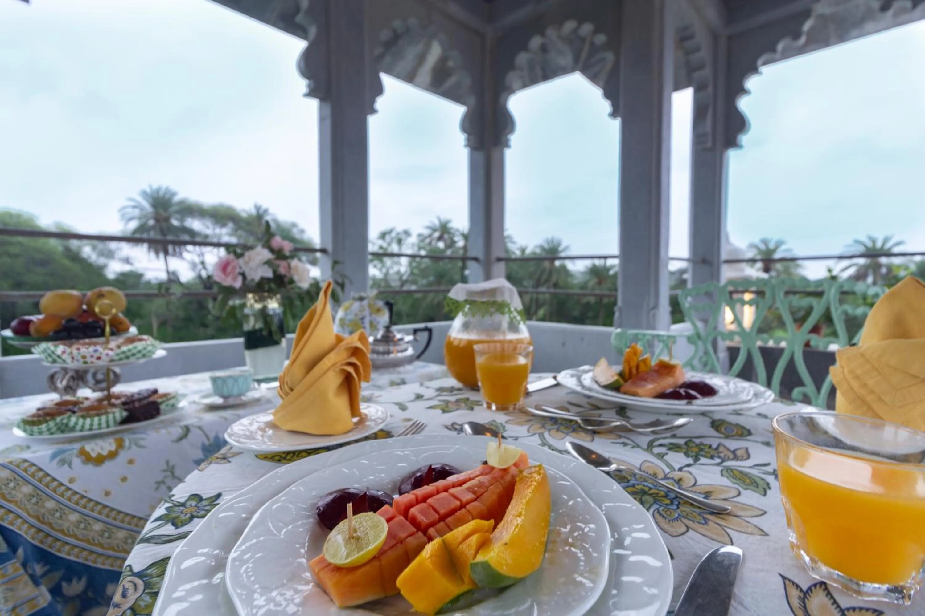 Continental breakfast in Dev Shree Deogarh