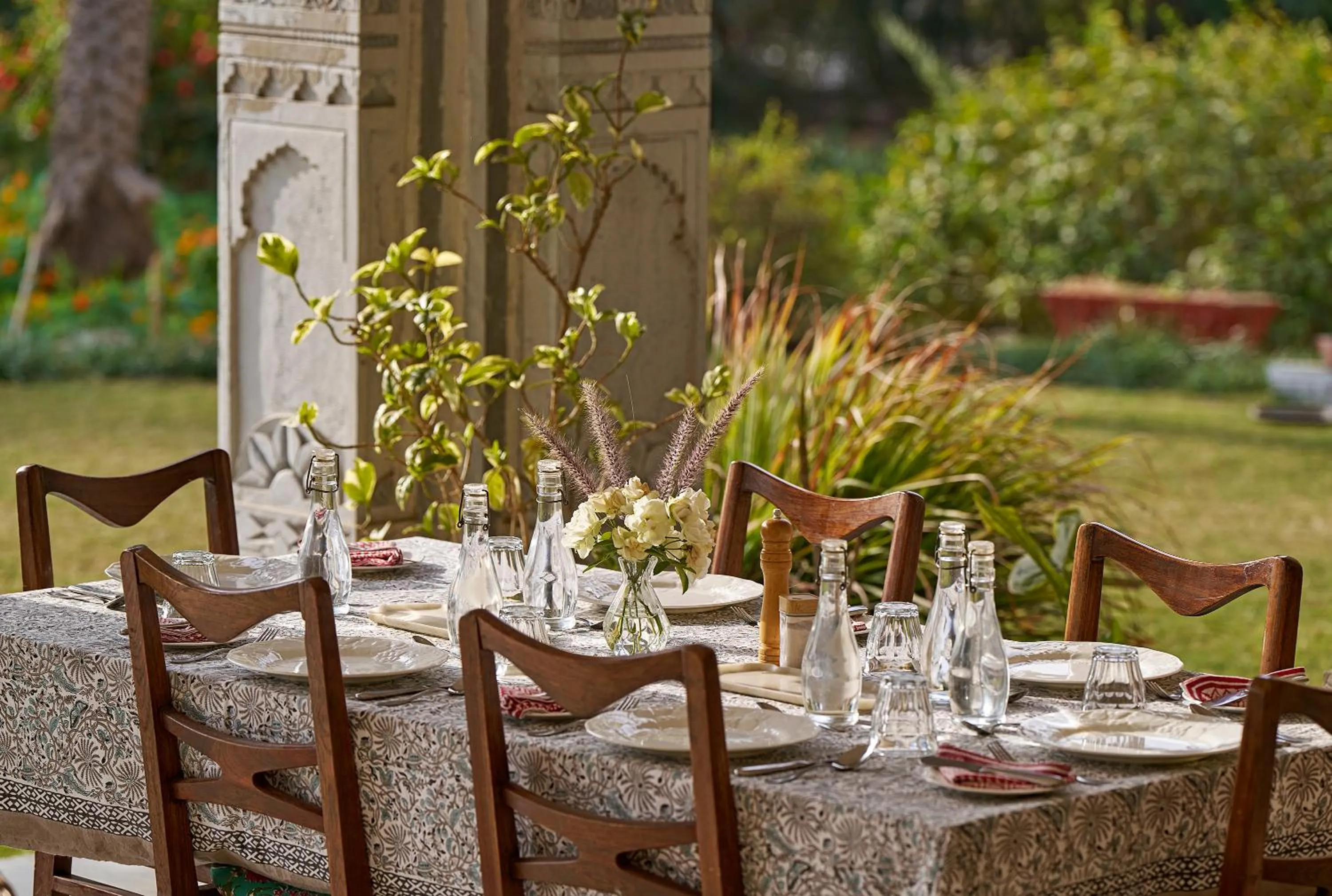 Food and drinks in Dev Shree Deogarh