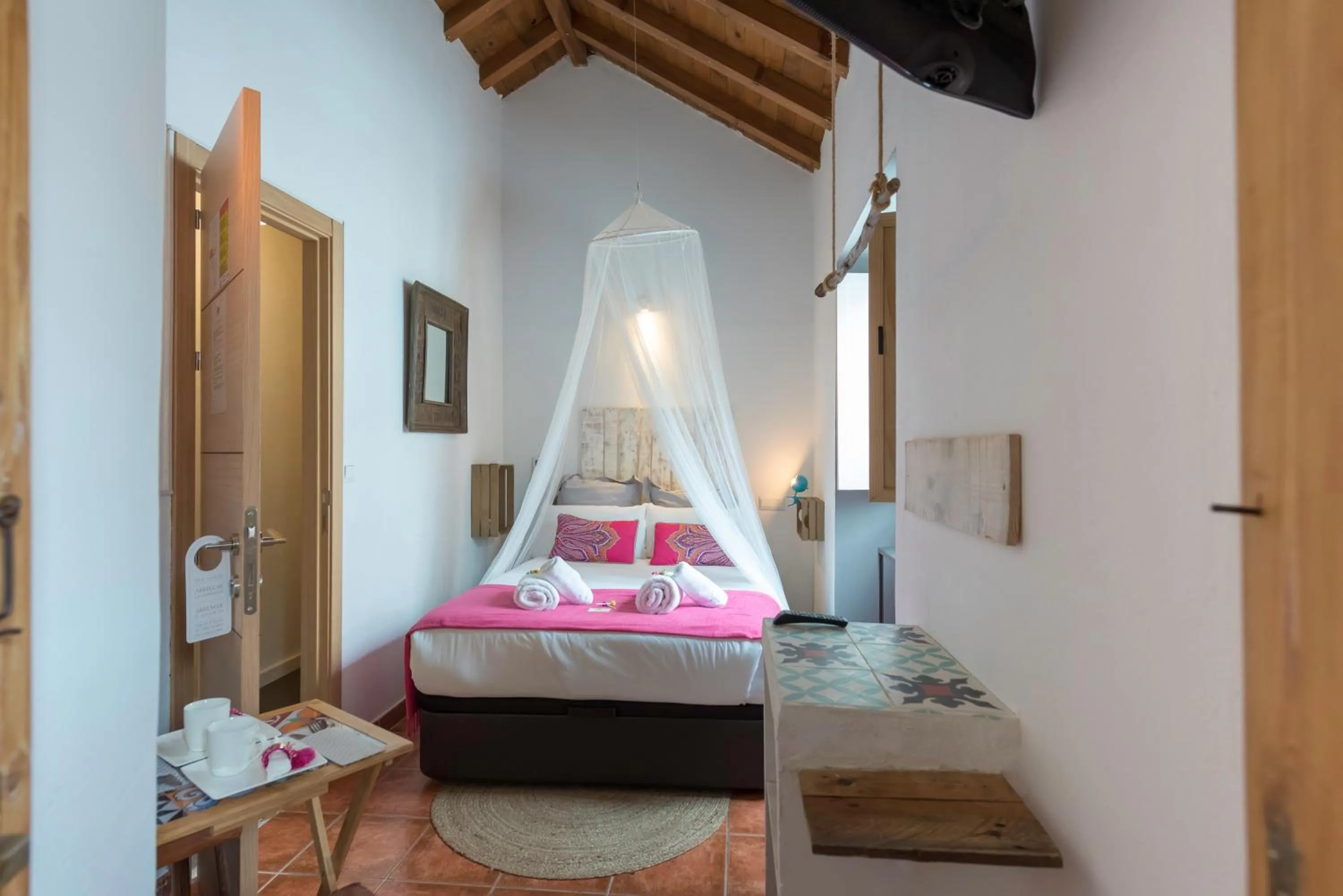 Decorative detail, Bed in Tribeca b&b Boutique