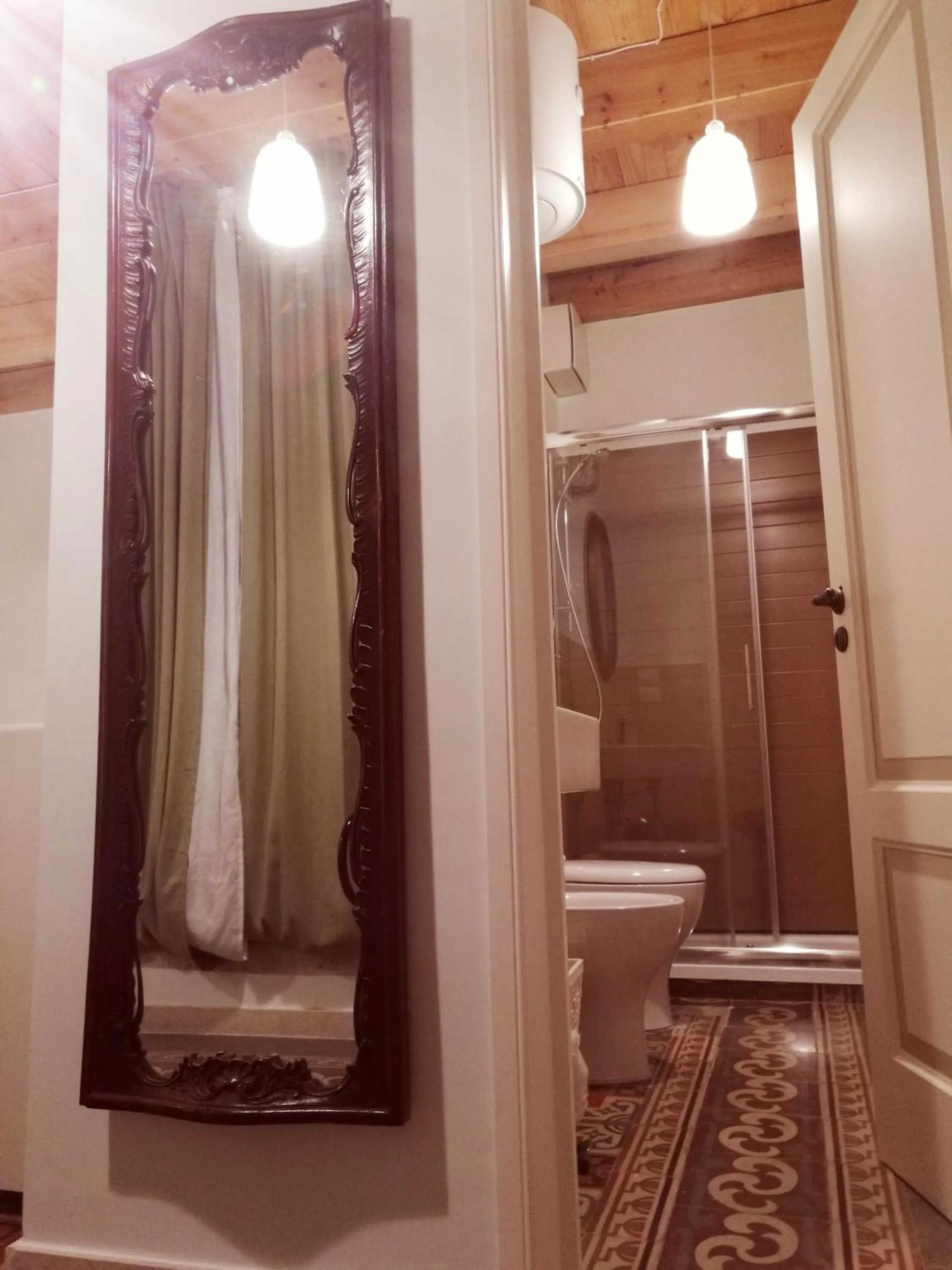 Bathroom in Palazzo Lupicini Affittacamere