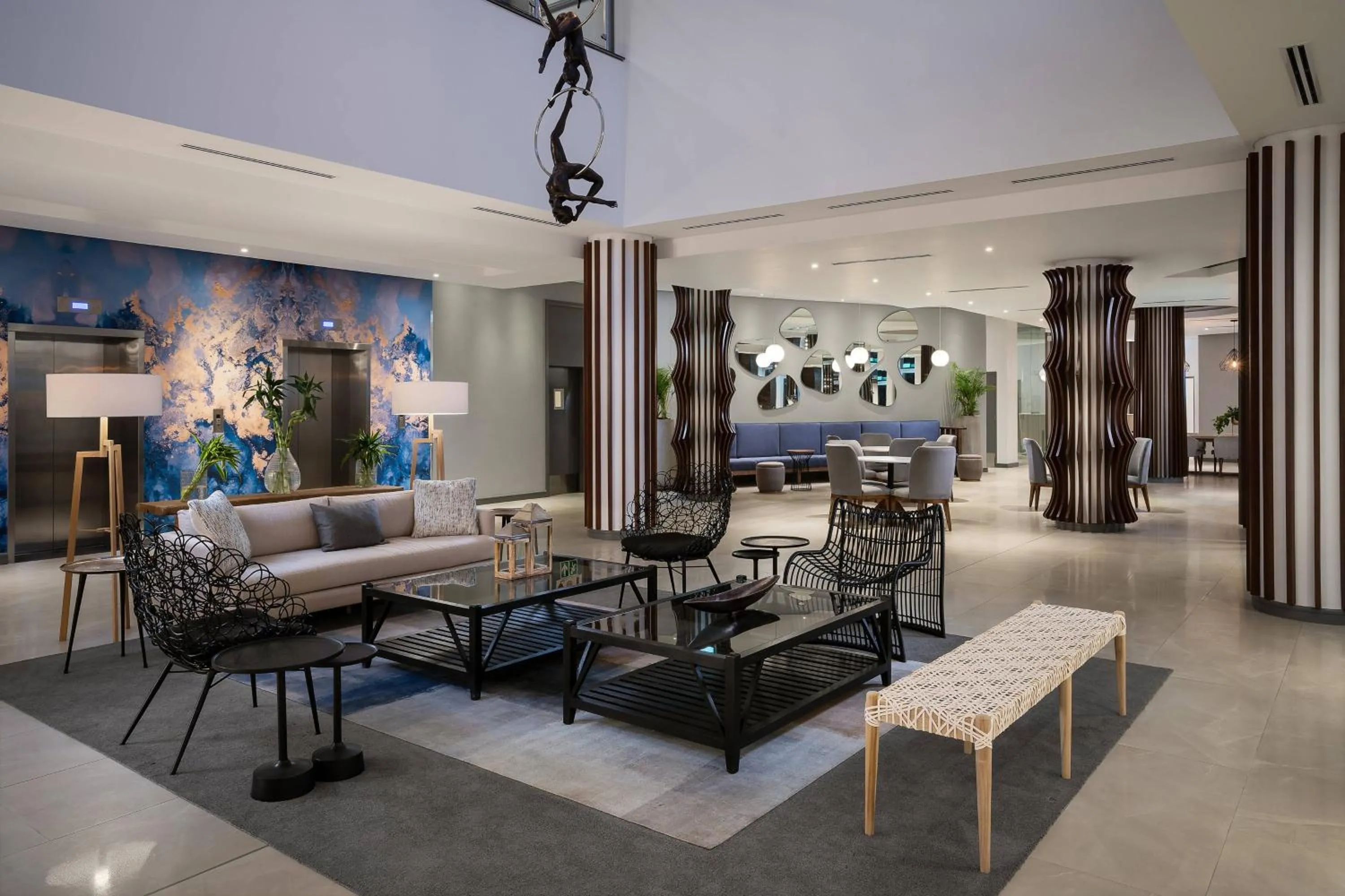 Lobby or reception in Protea Hotel by Marriott Johannesburg Wanderers