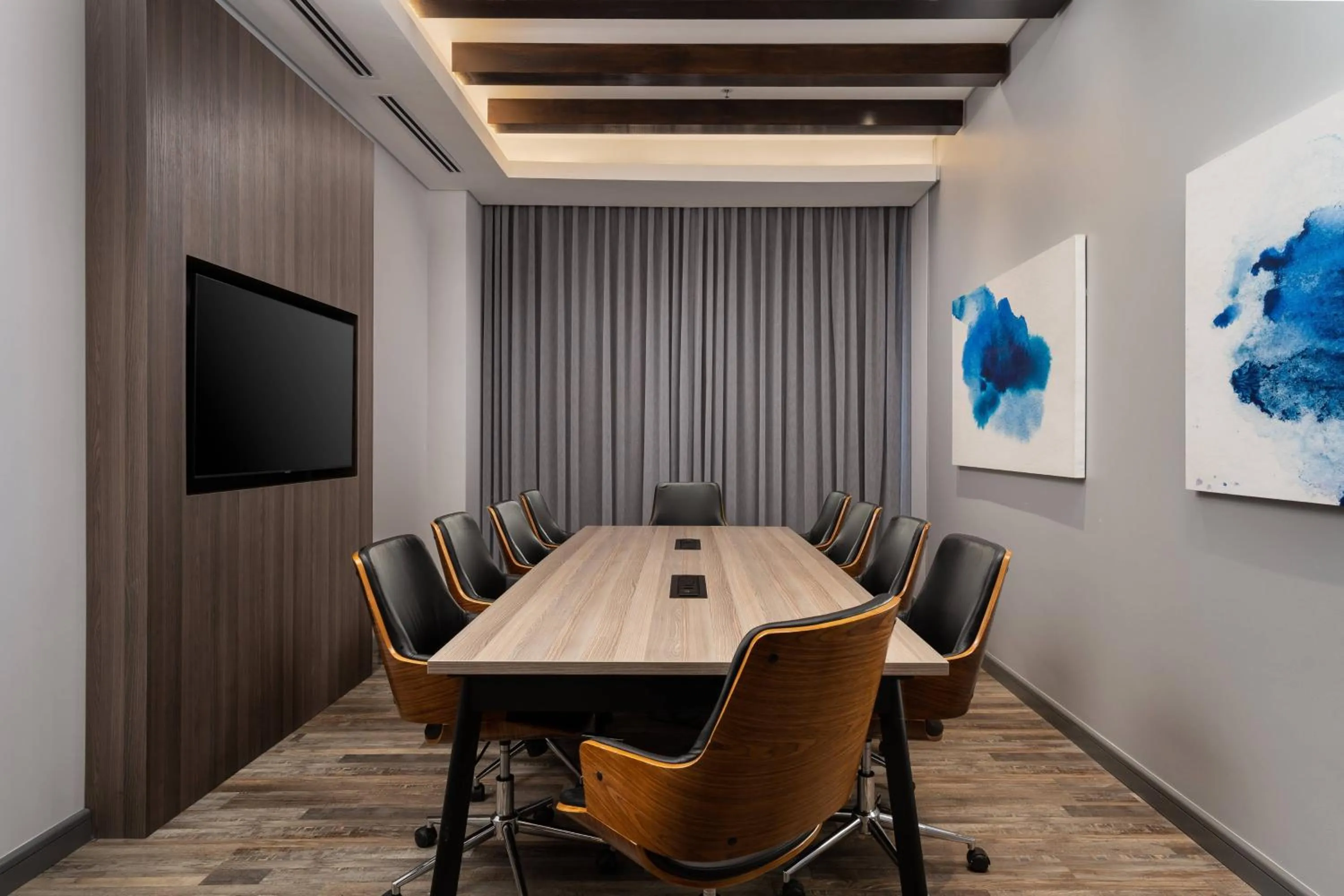 Meeting/conference room in Protea Hotel by Marriott Johannesburg Wanderers