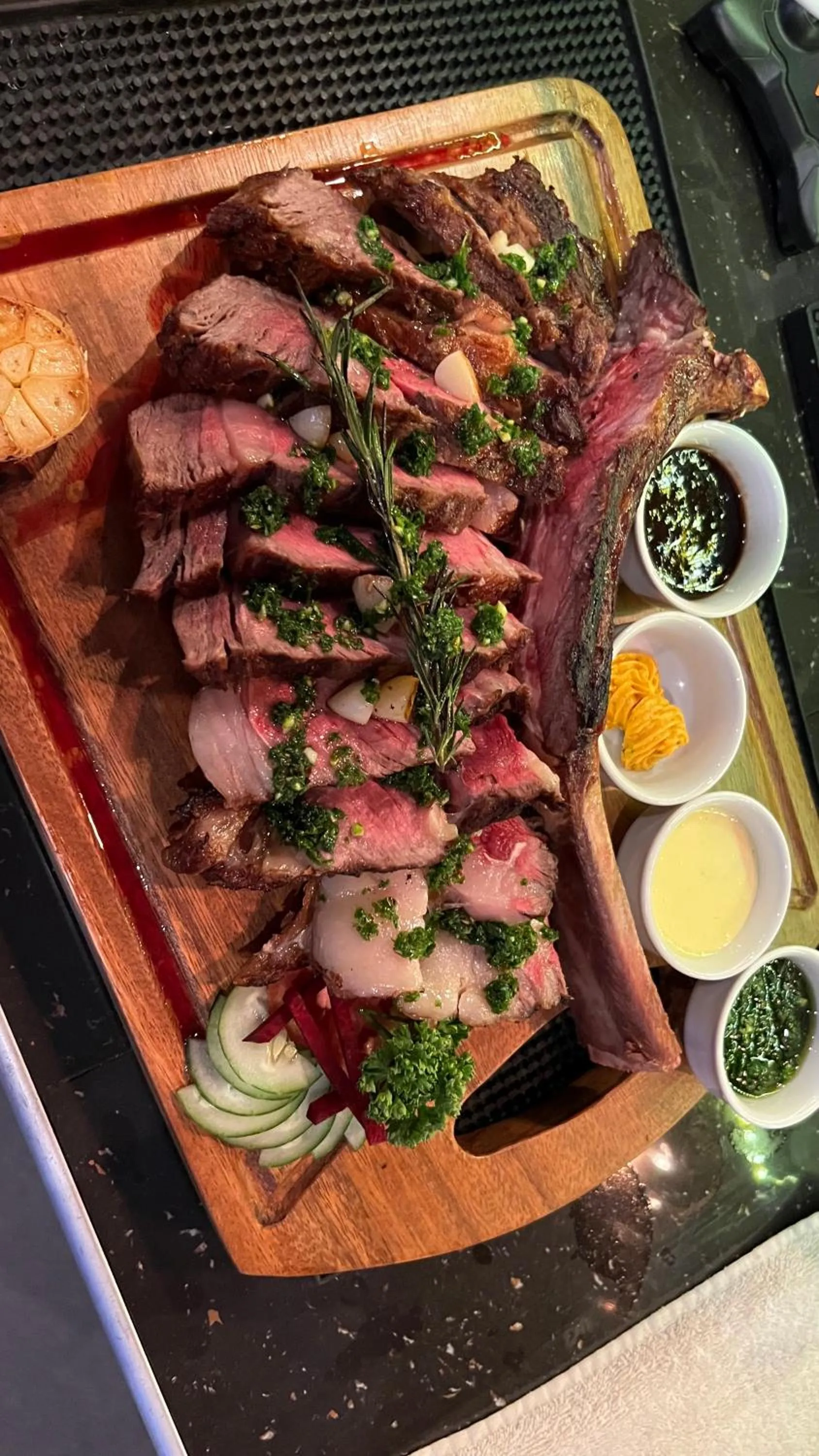 Restaurant/places to eat in Alona Royal Palm Resort