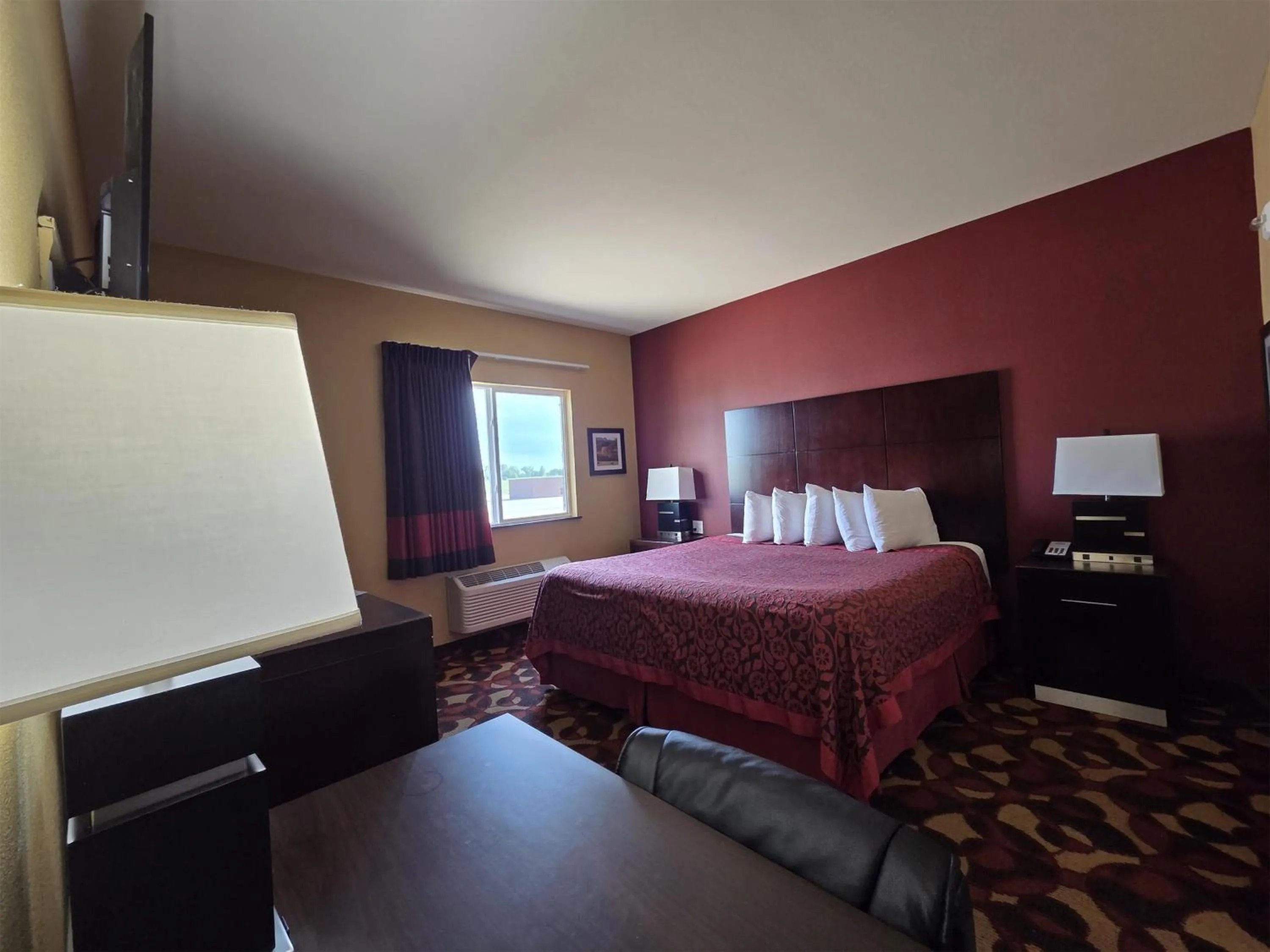 Bedroom, Bed in SureStay Studio By Best Western El Dorado