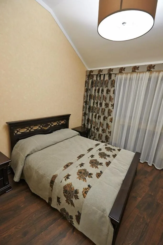 Bed in Charivna Taistra