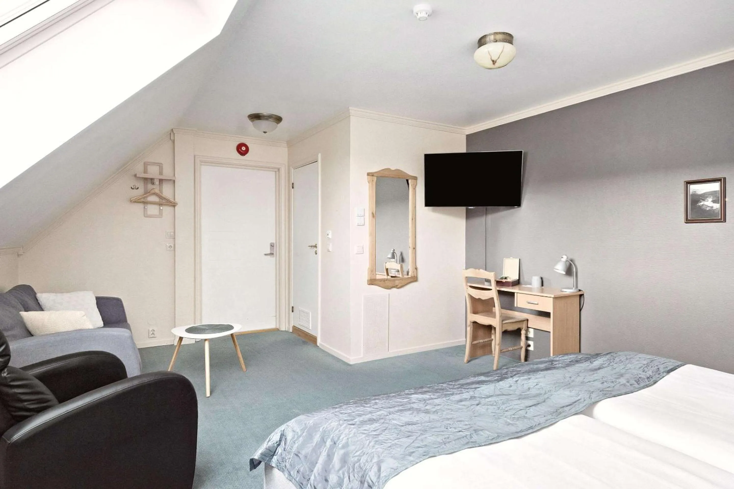 Bedroom, Bed in Sure Hotel by Best Western Ole Tobias