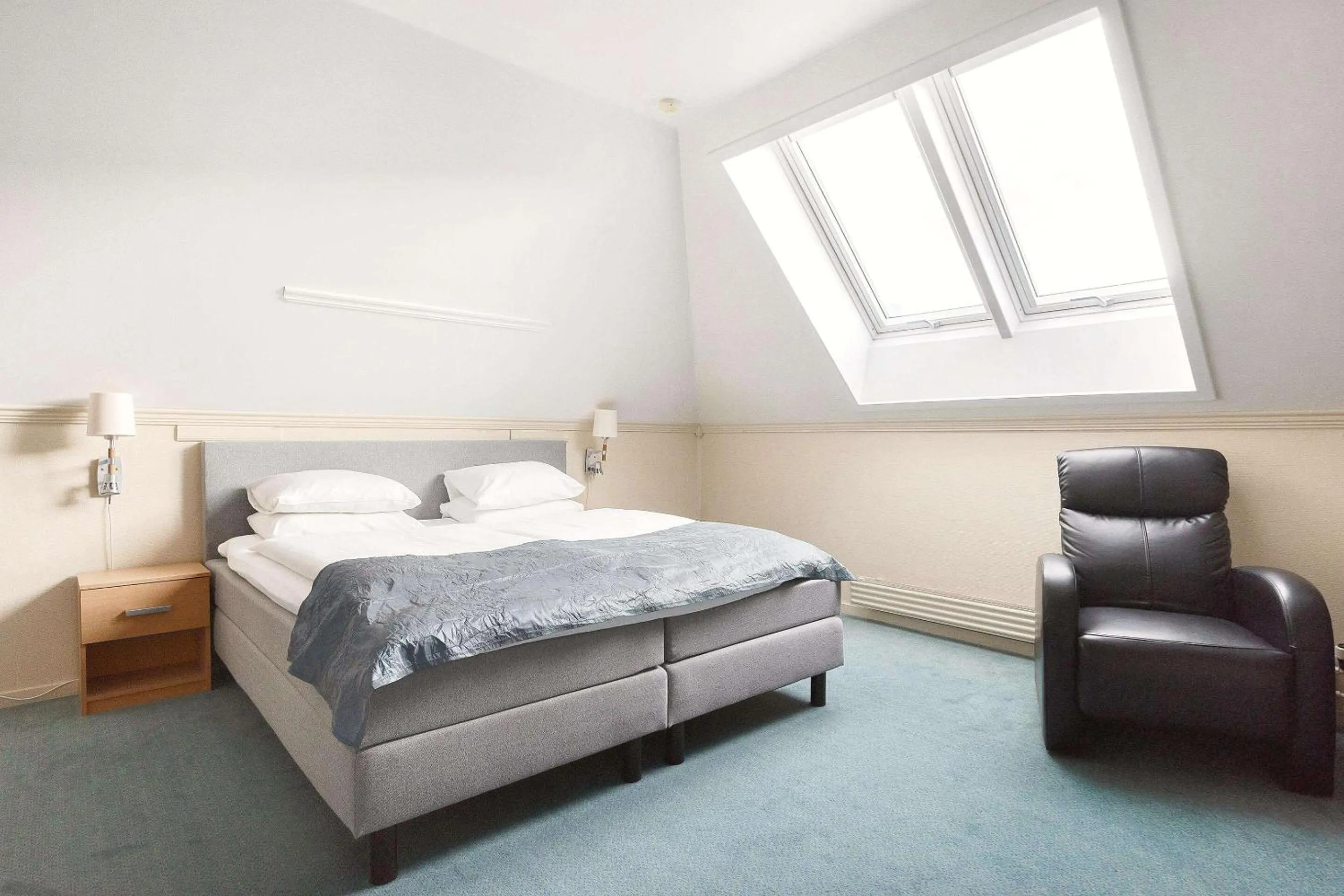 Other, Bed in Sure Hotel by Best Western Ole Tobias