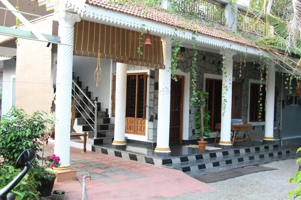 Facade/entrance in Kalappura Homestay