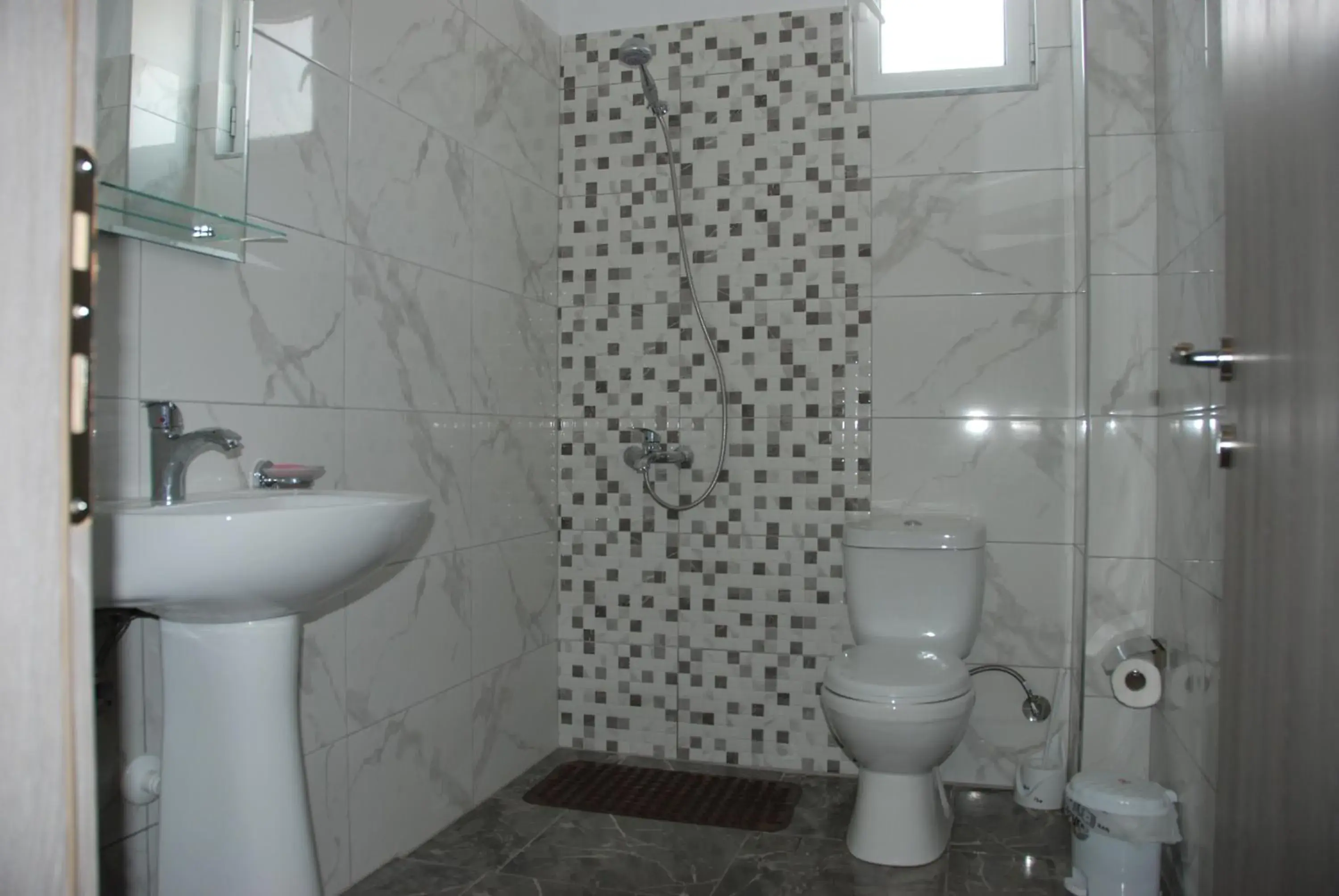 Double Room in Hotel Edola Double Room in Hotel Edola
