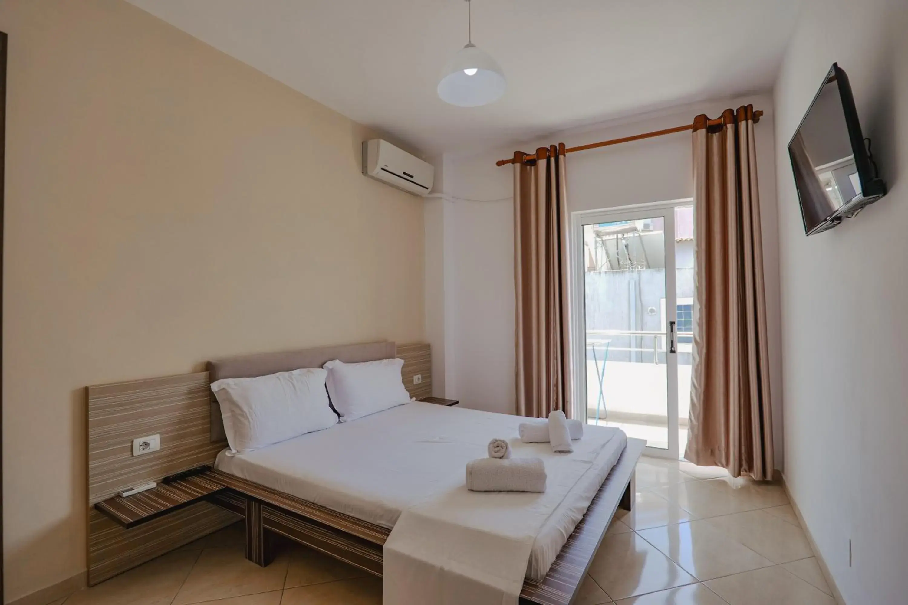 Double Room with Sea View in Hotel Edola Double Room with Sea View in Hotel Edola