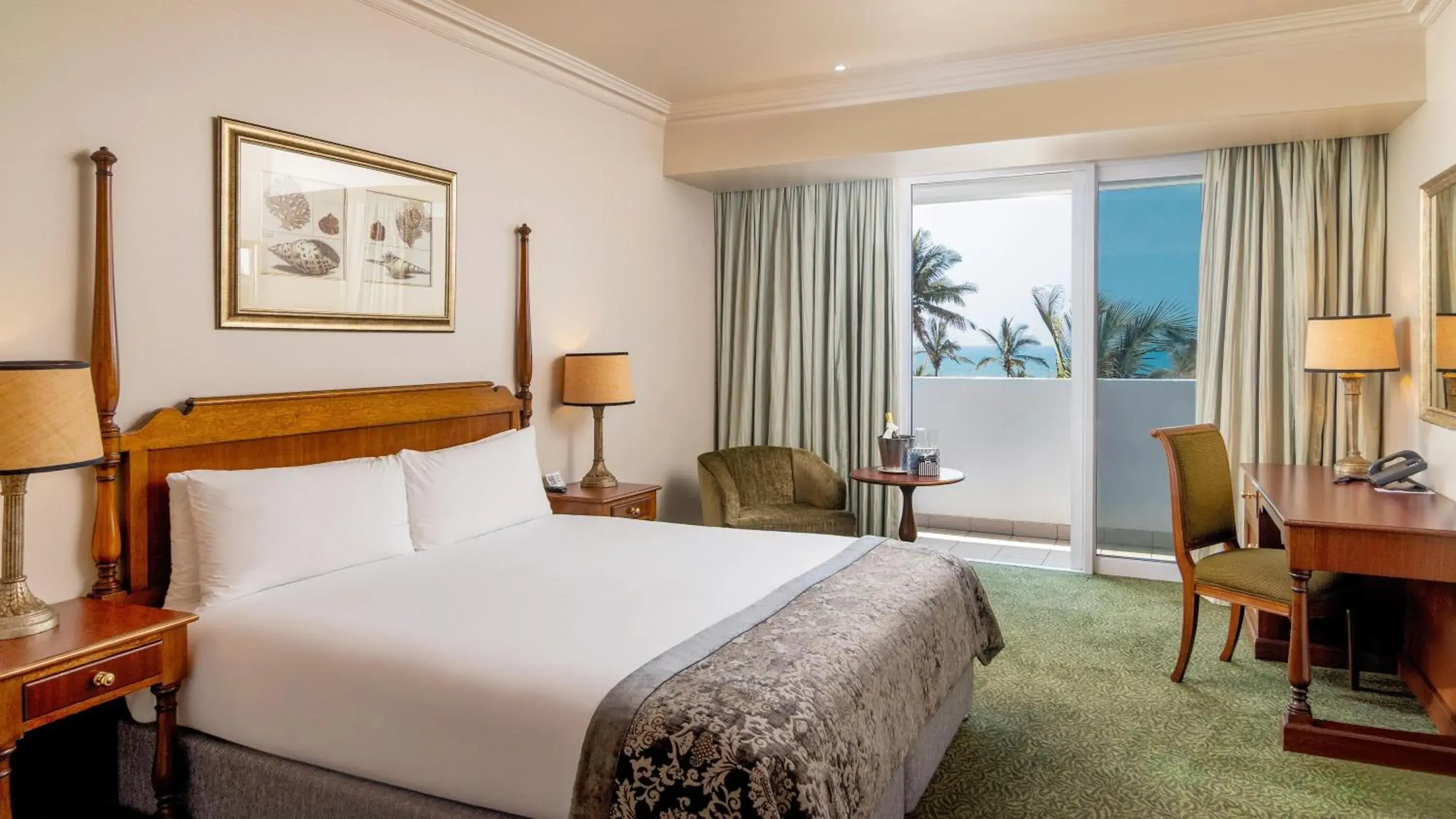 Bedroom, Bed in The Edward Bedroom, Bed in The Edward