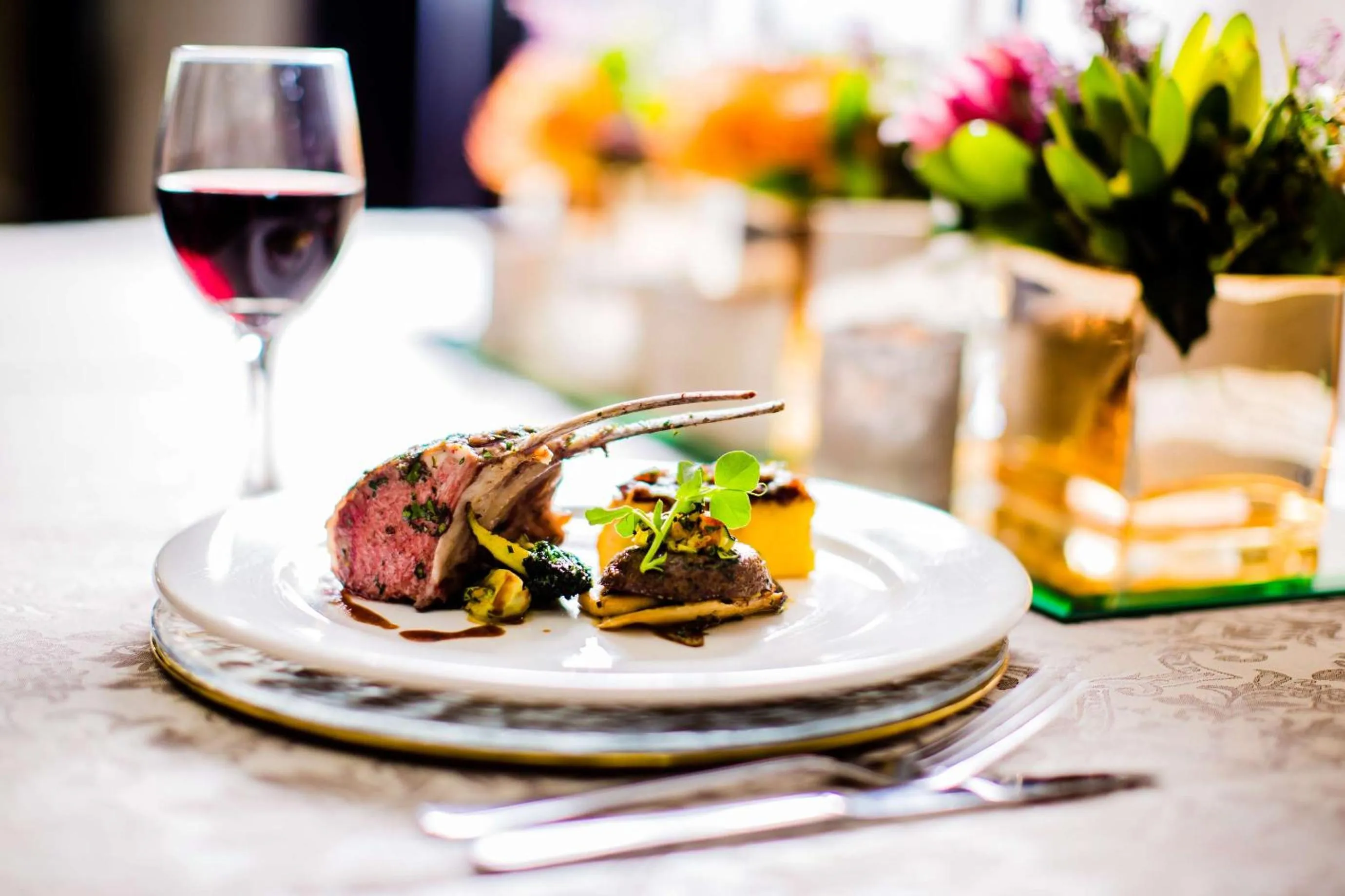 Restaurant/places to eat in The Edward