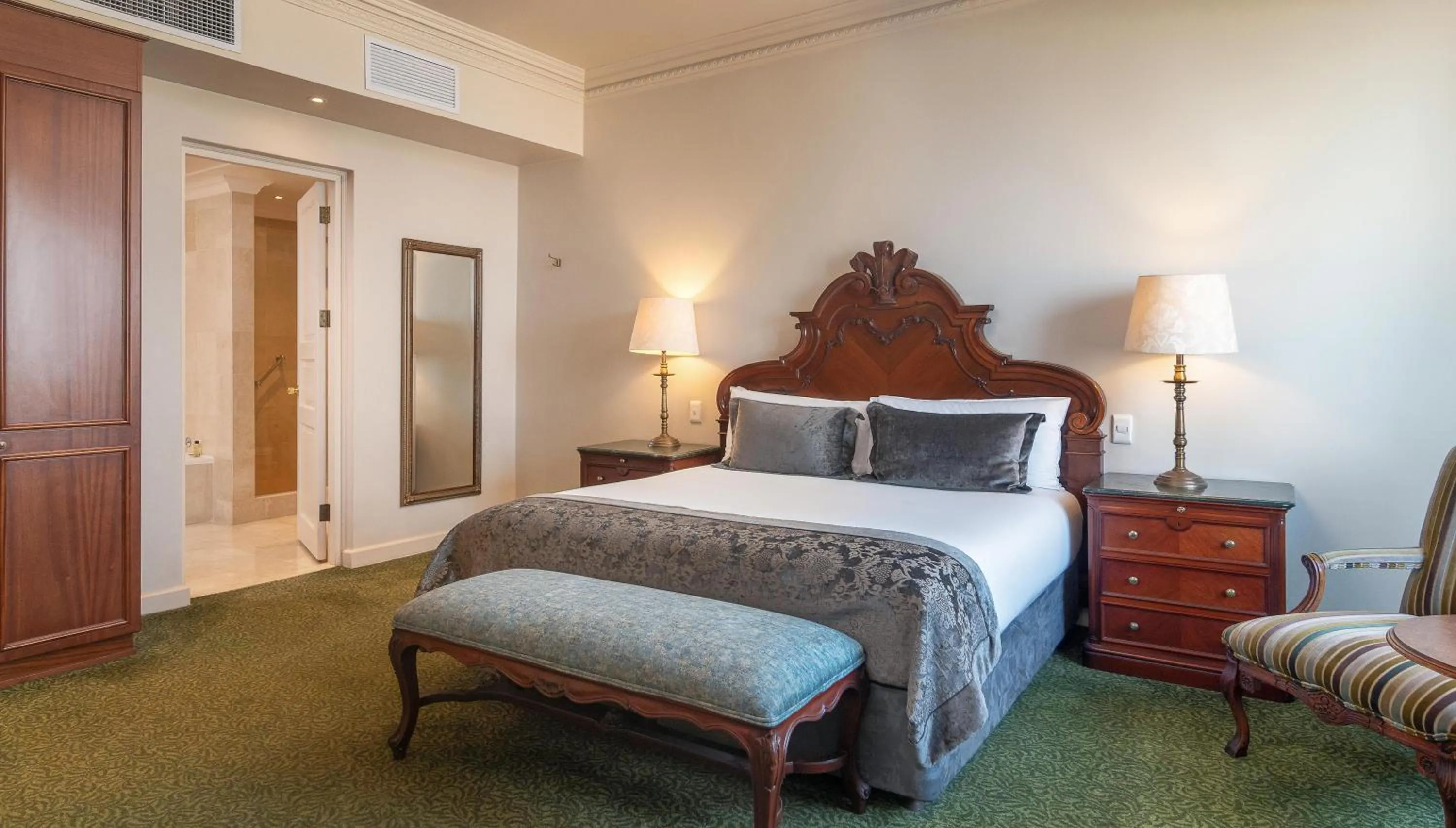 Photo of the whole room, Bed in The Edward