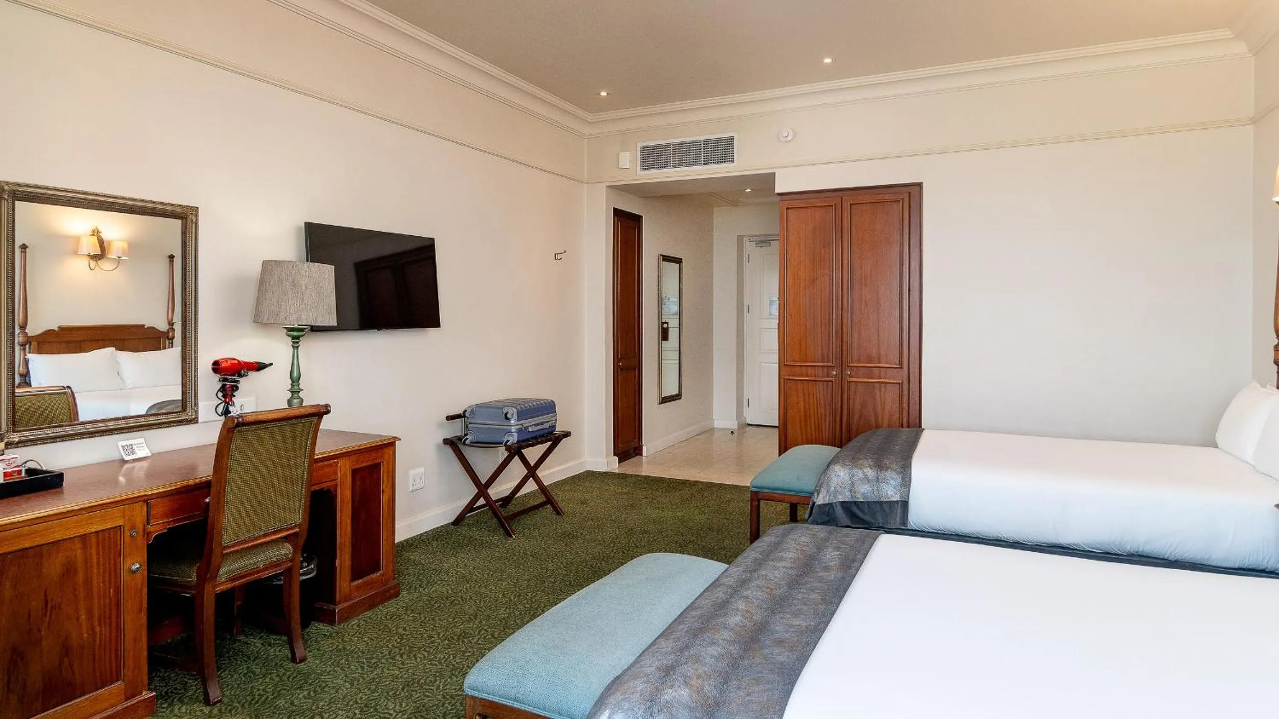 Bedroom, Bed in The Edward