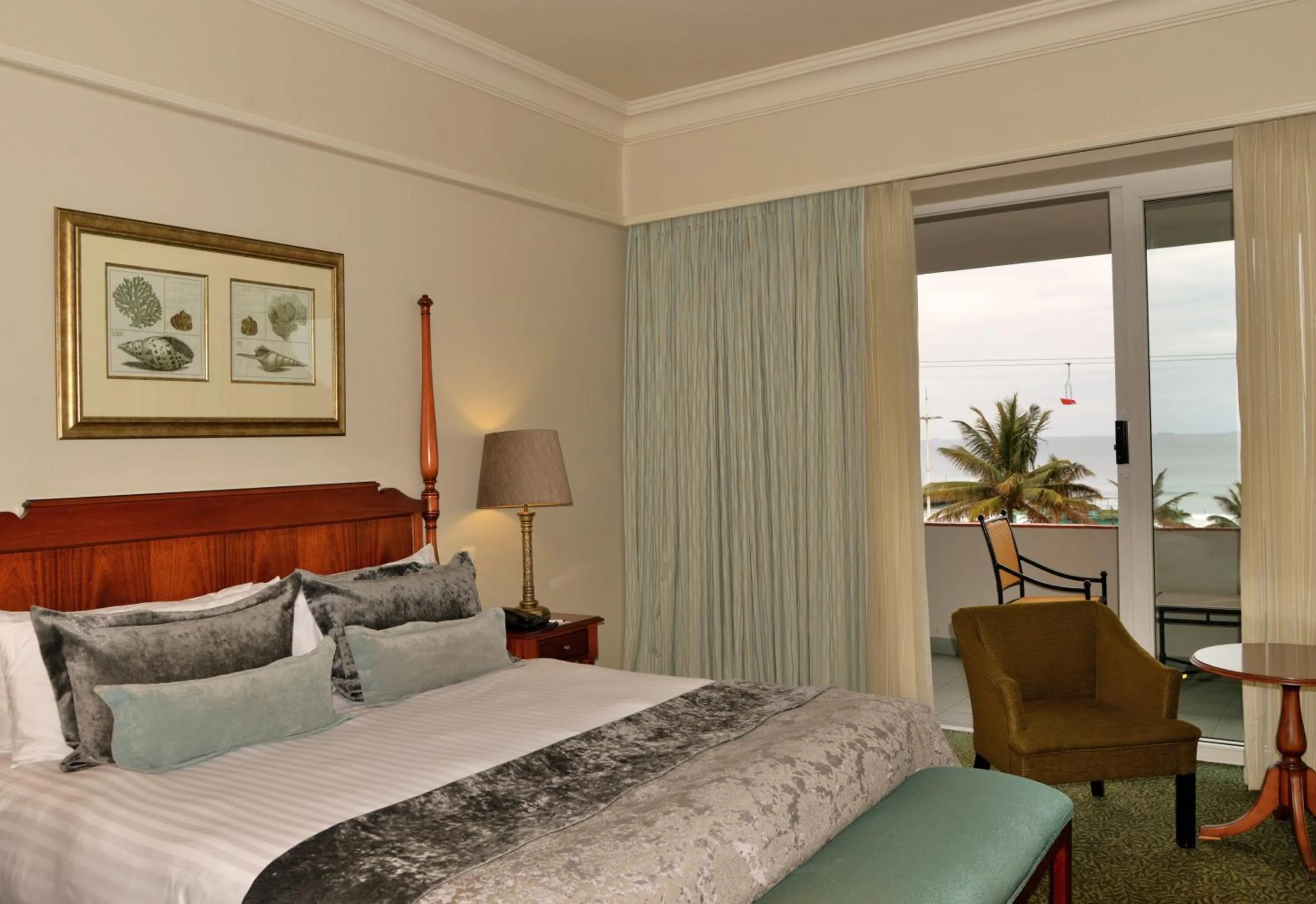 Bedroom, Bed in The Edward