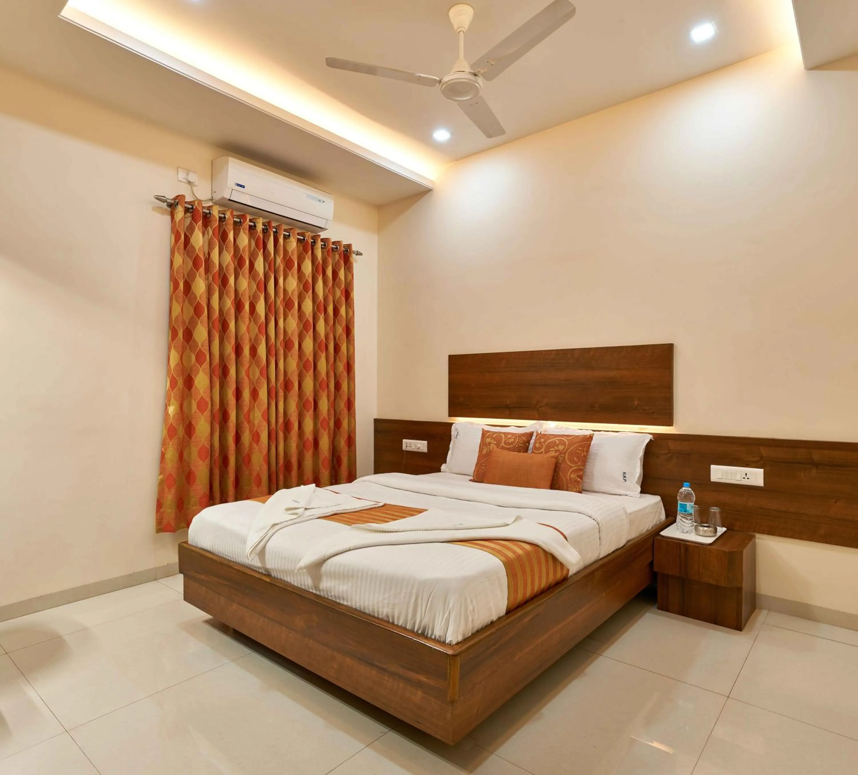 Bed in Hotel Rajpurush