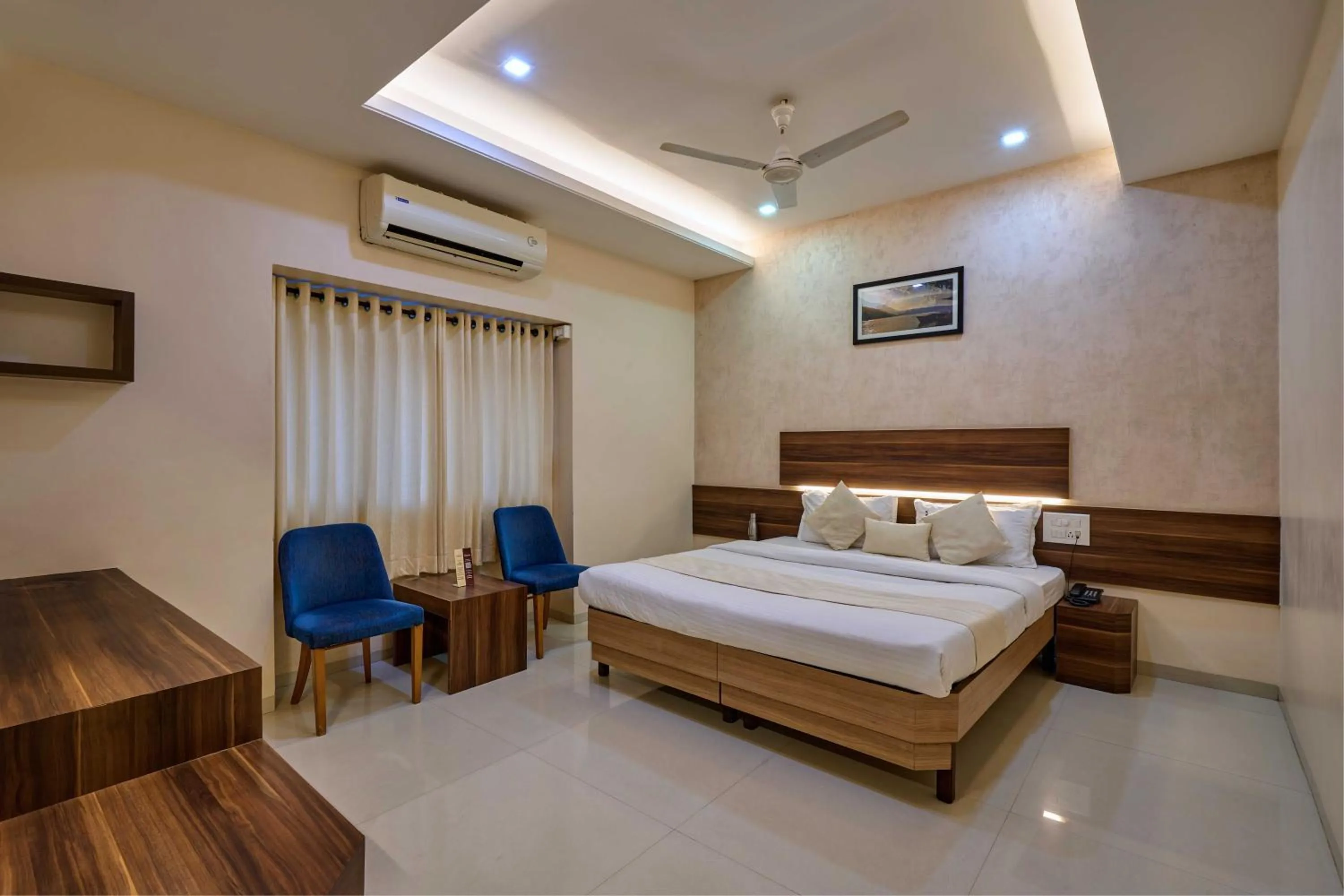 Bed in Hotel Rajpurush