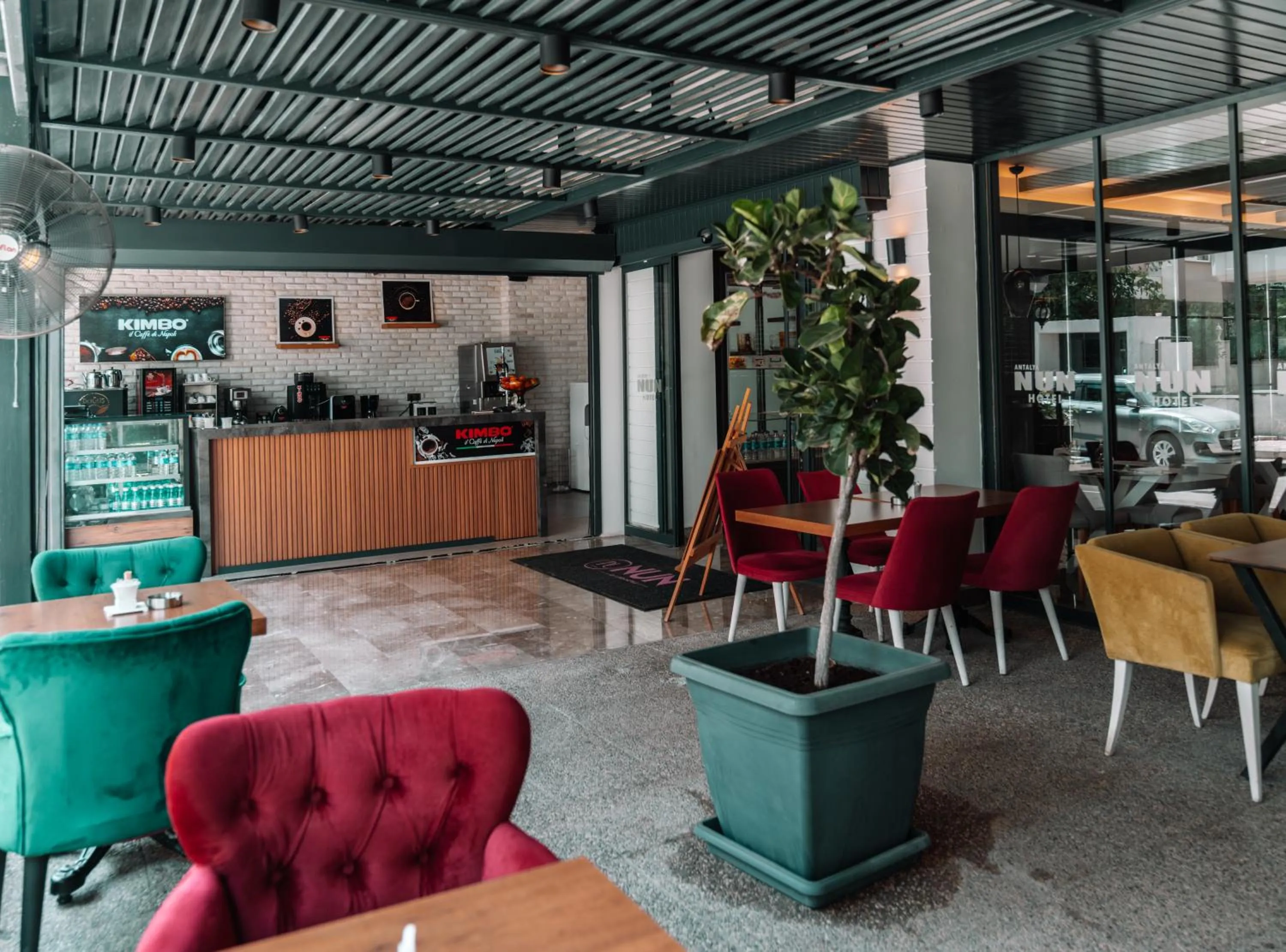 Lounge or bar in Nun Hotel