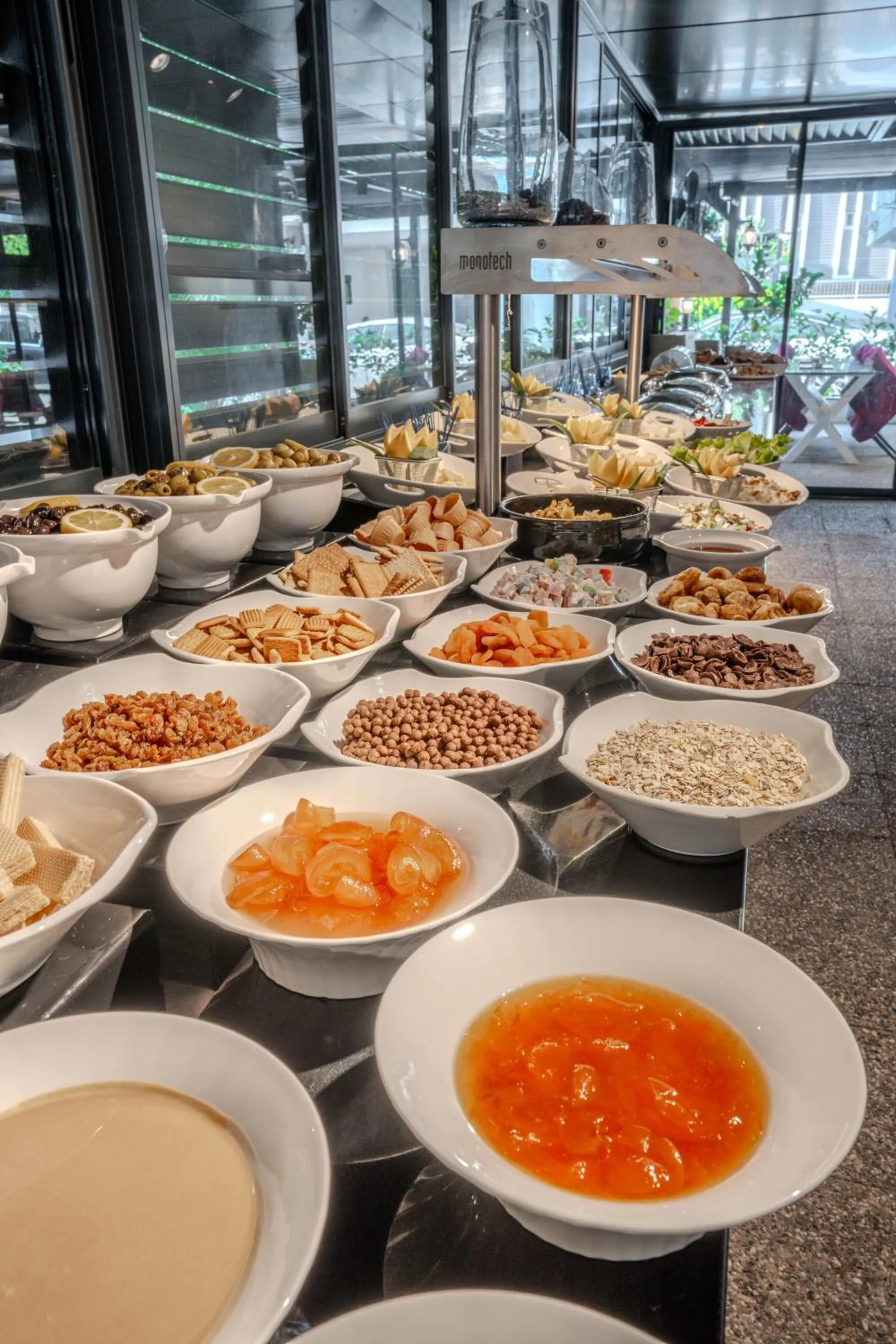 Food and drinks in Nun Hotel