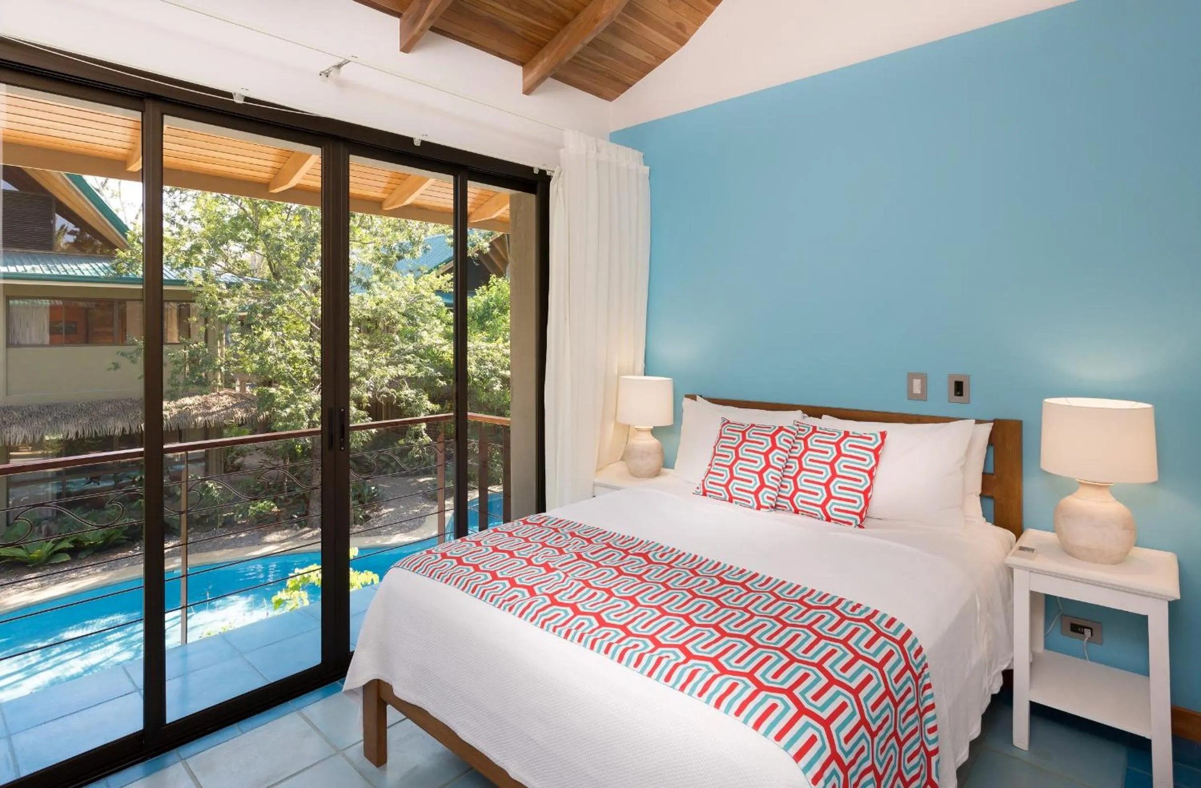 Bed in Olas Verdes Hotel